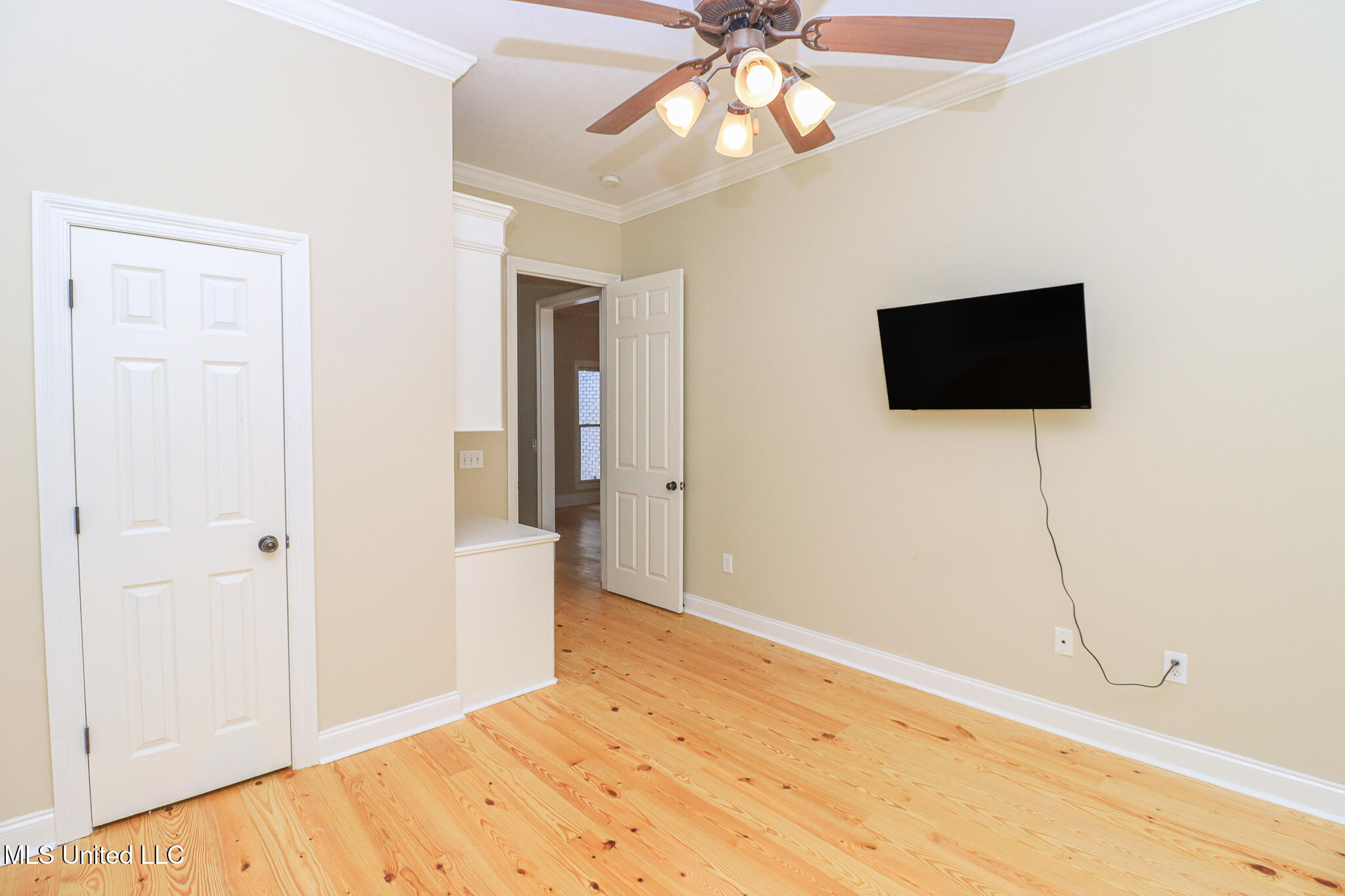 131 Southampton Circle Property Photo 20