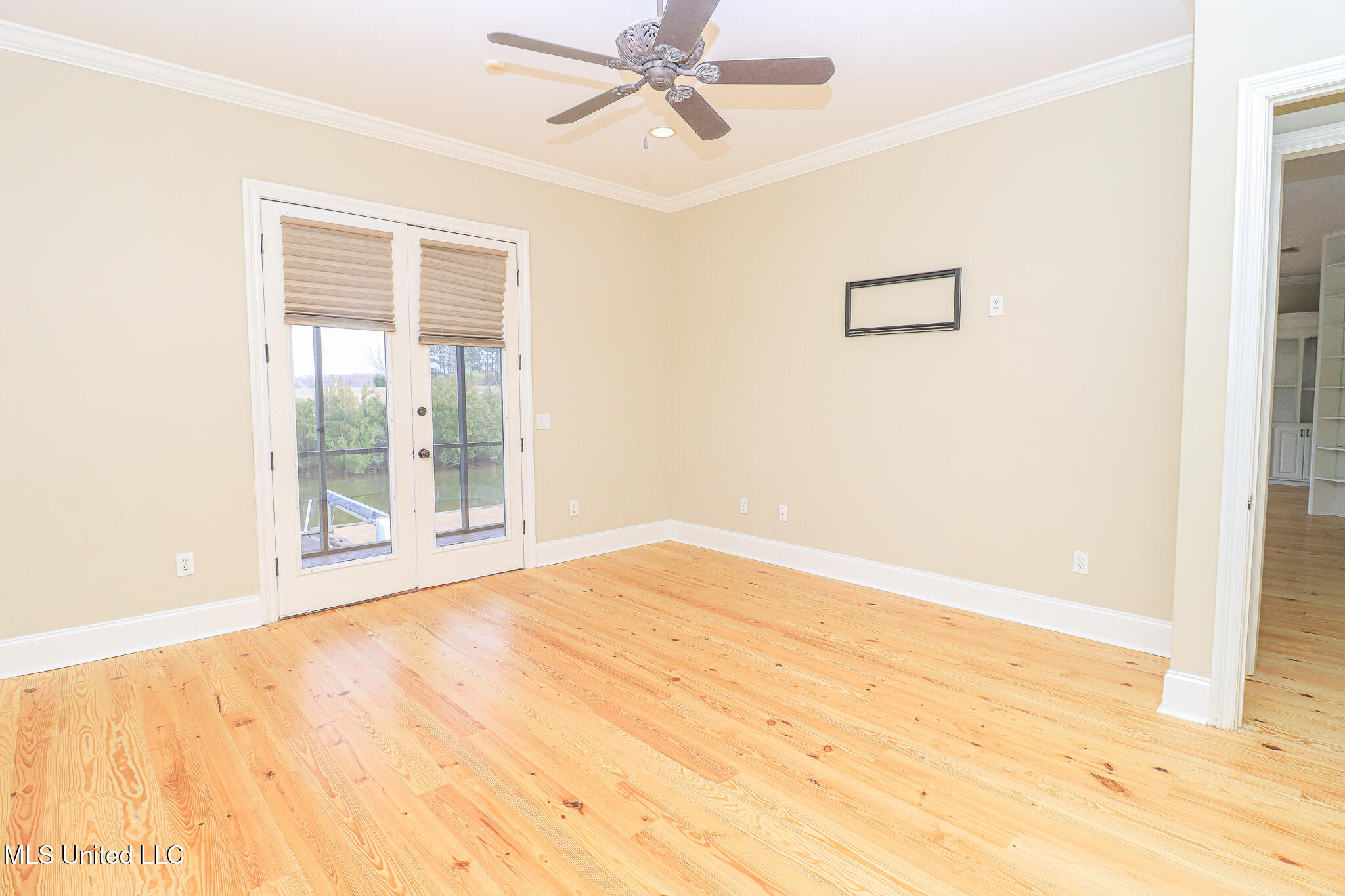 131 Southampton Circle Property Photo 34