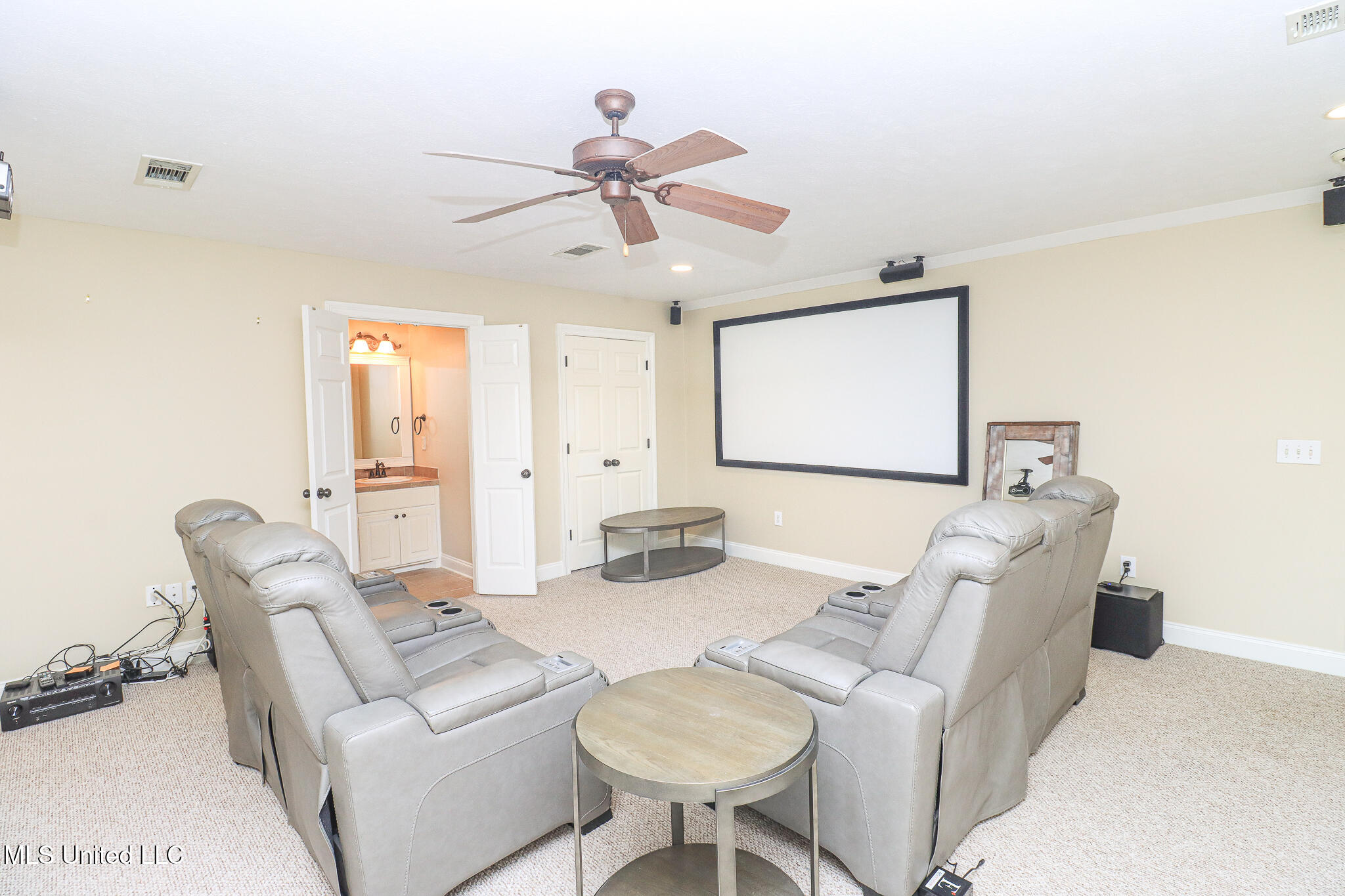131 Southampton Circle Property Photo 47