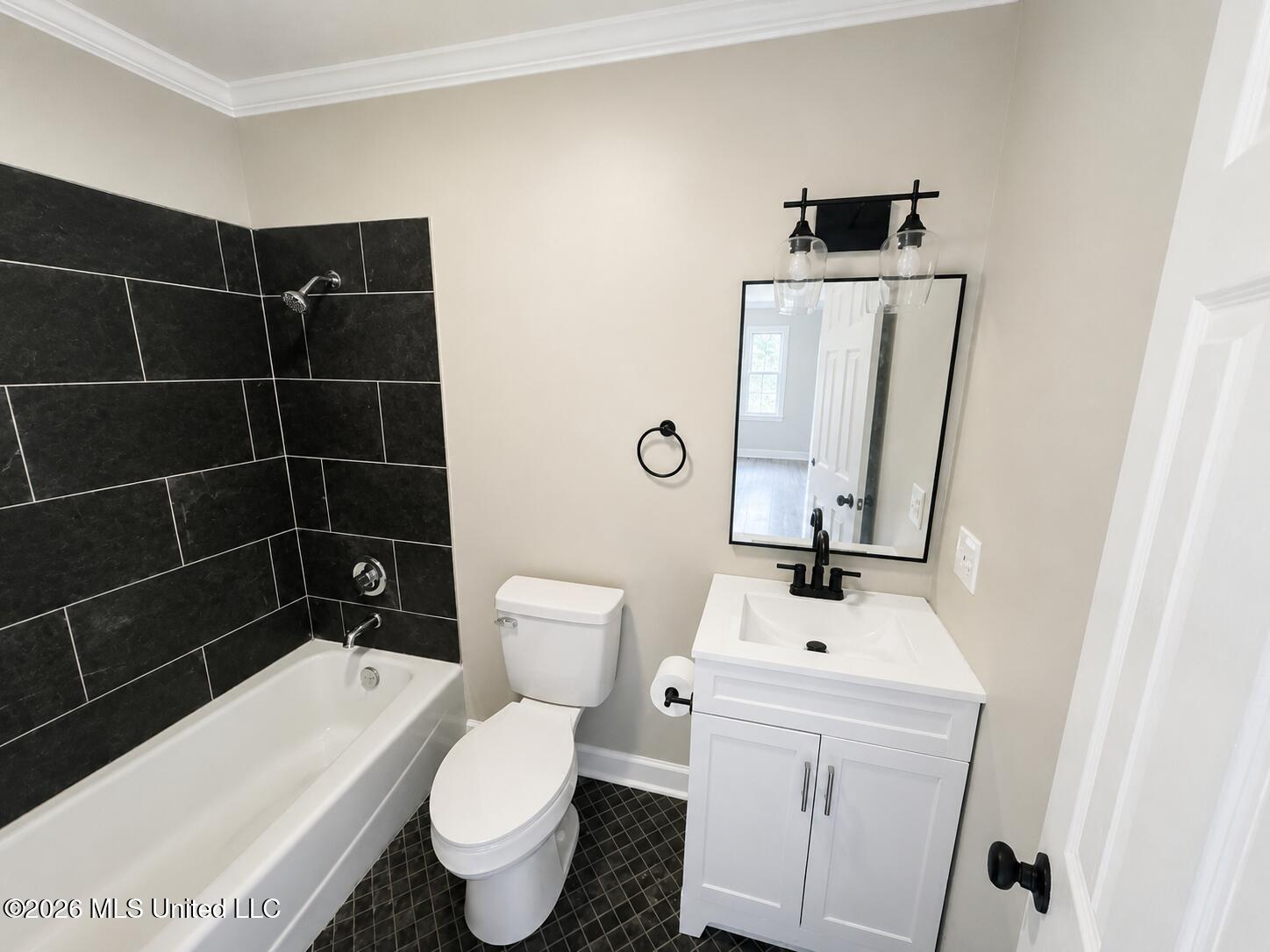 440 Linda Drive Property Photo 8