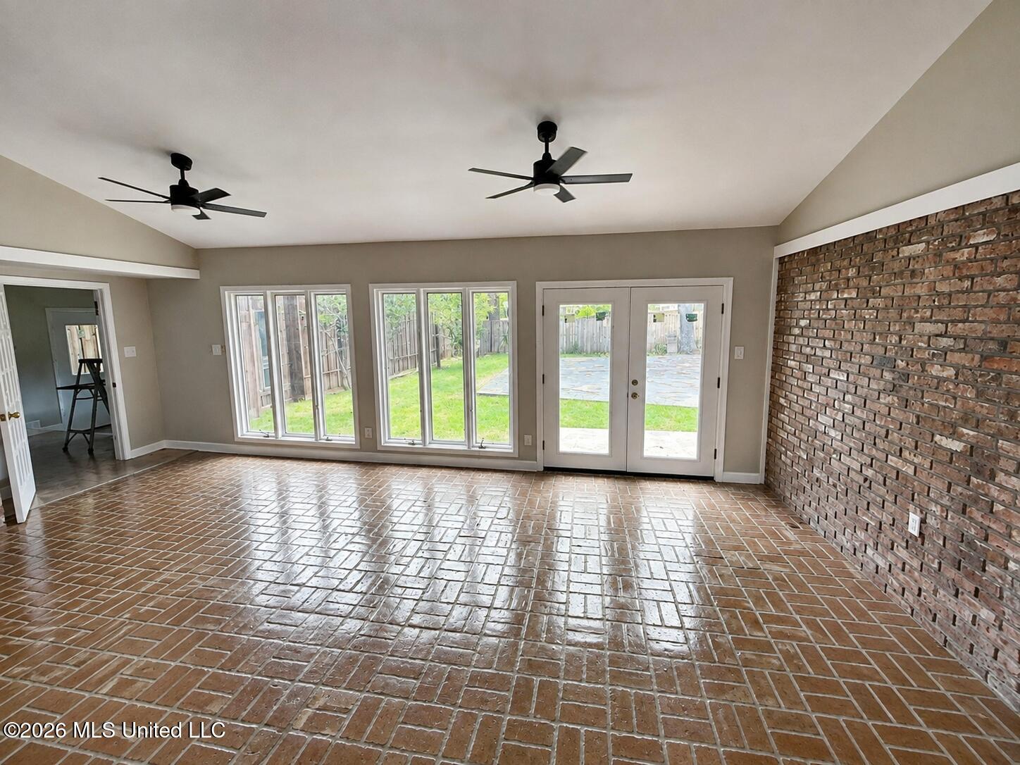 440 Linda Drive Property Photo 17