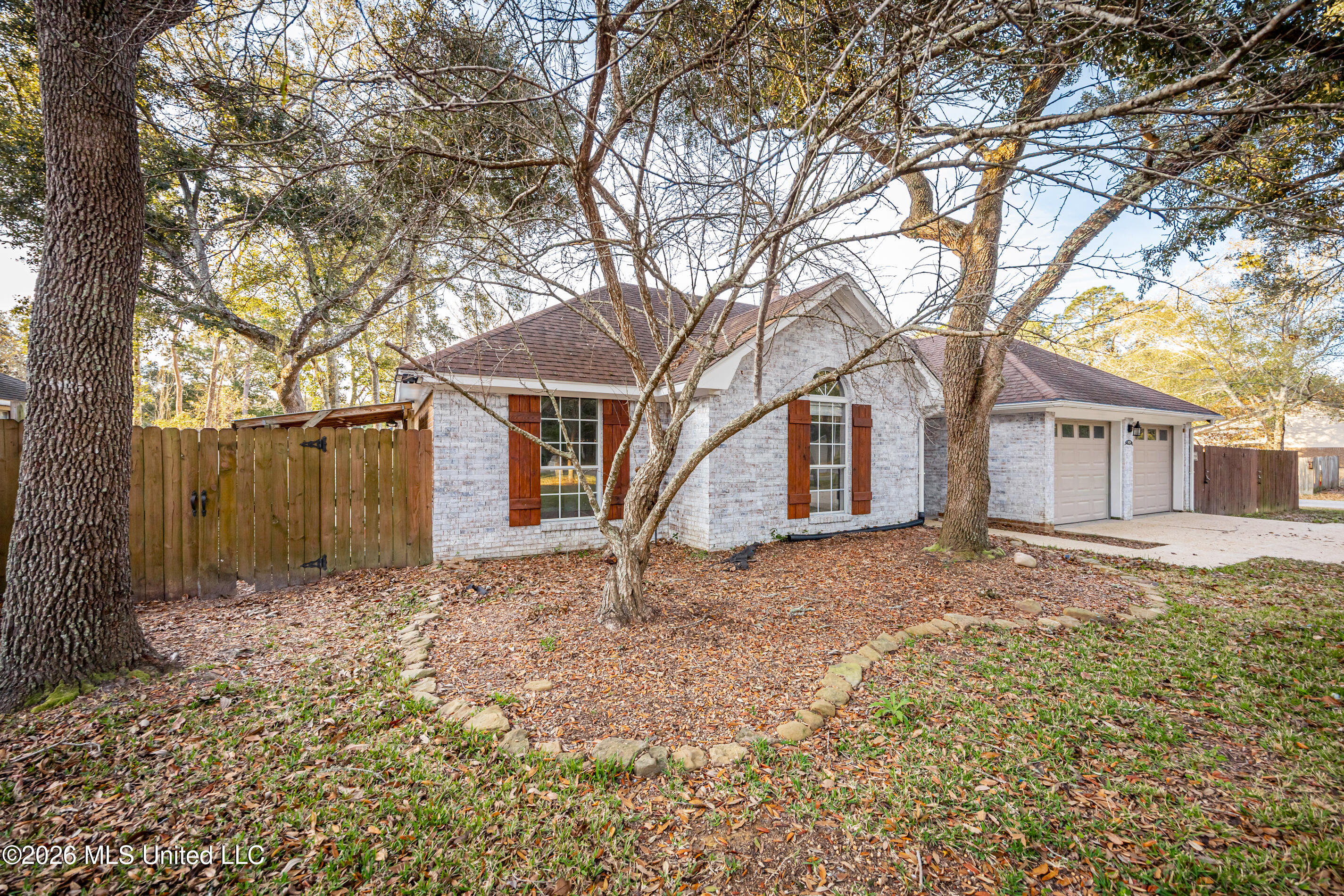9229 Point Aux Chenes Road Property Photo 4