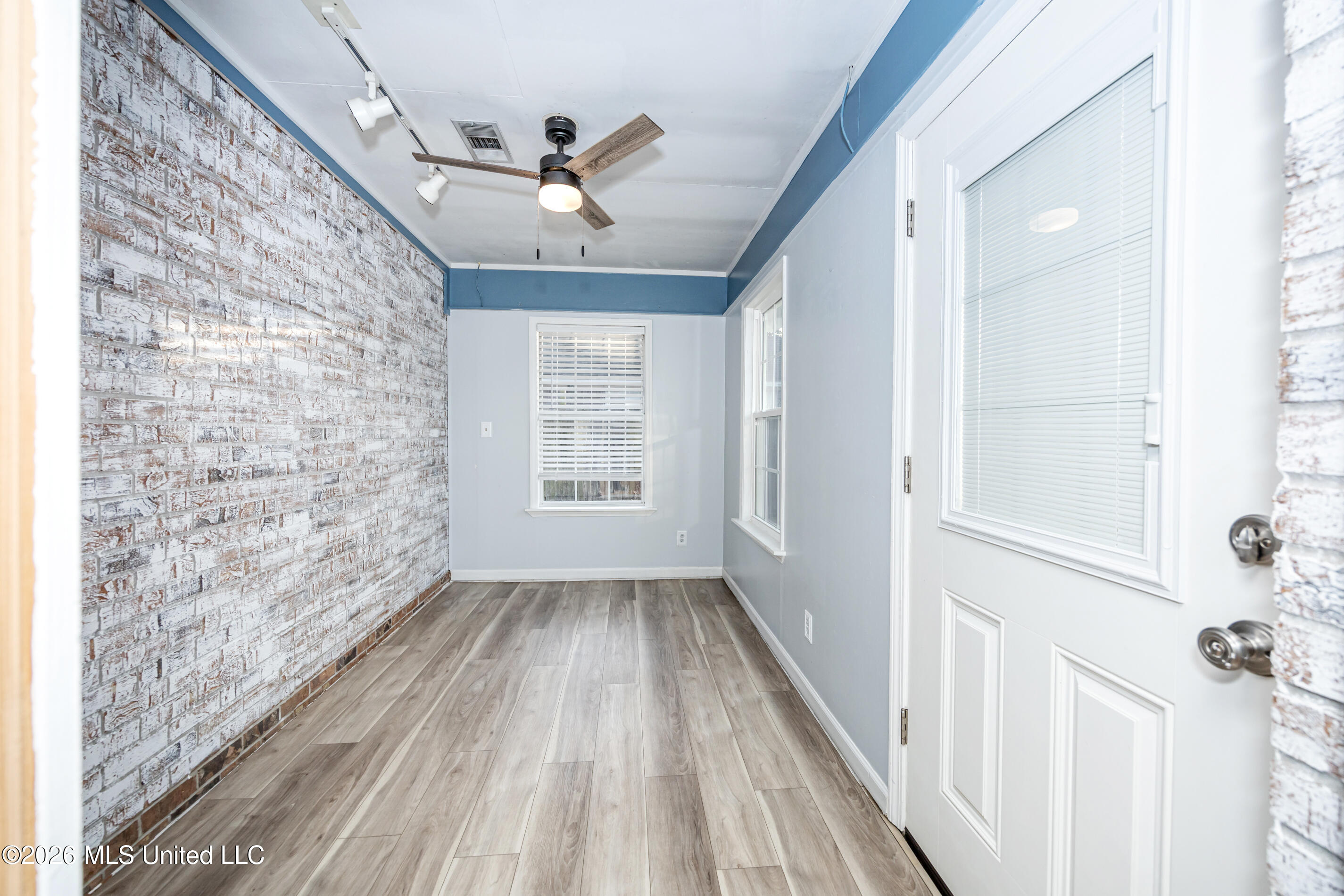 9229 Point Aux Chenes Road Property Photo 14