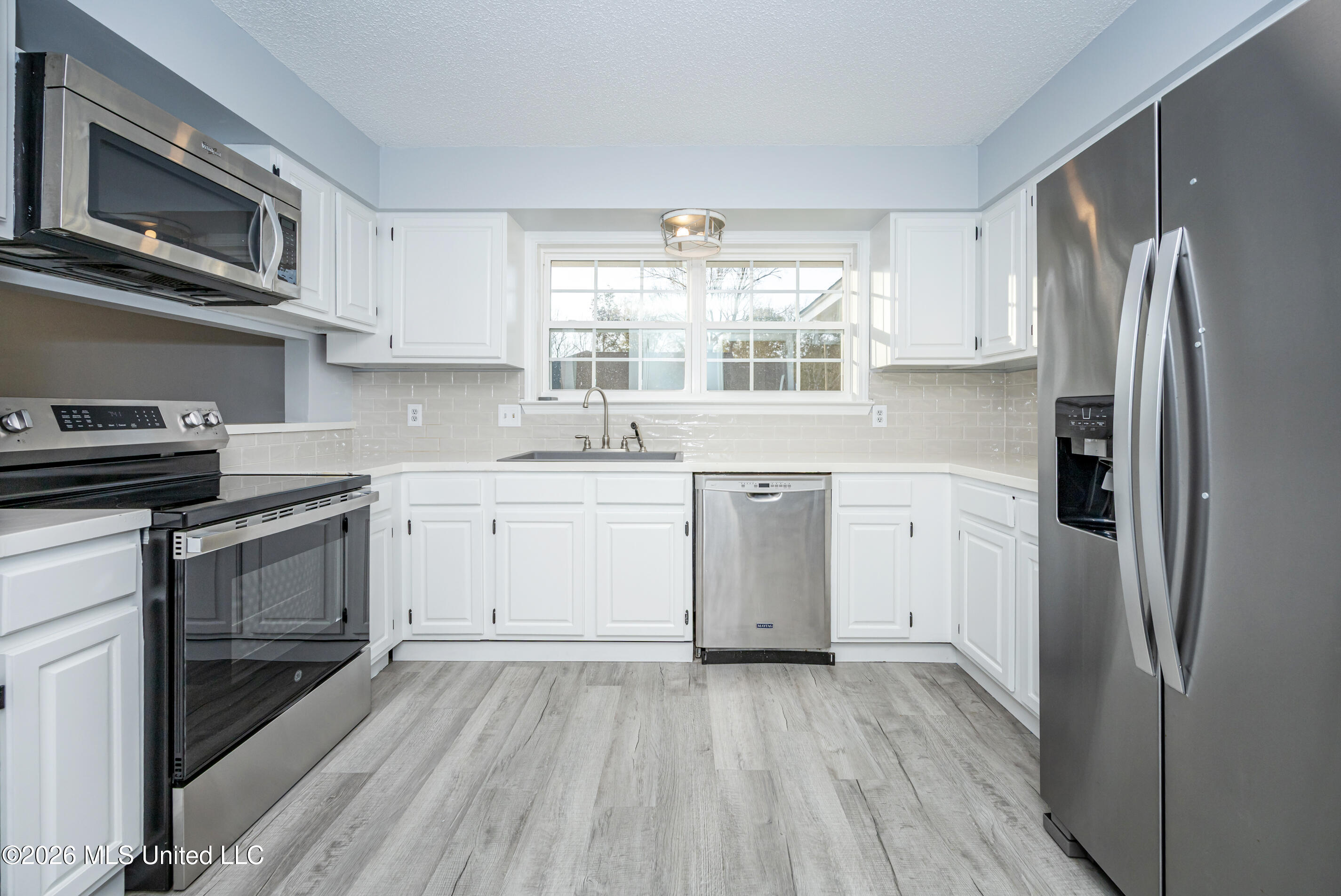 9229 Point Aux Chenes Road Property Photo 18