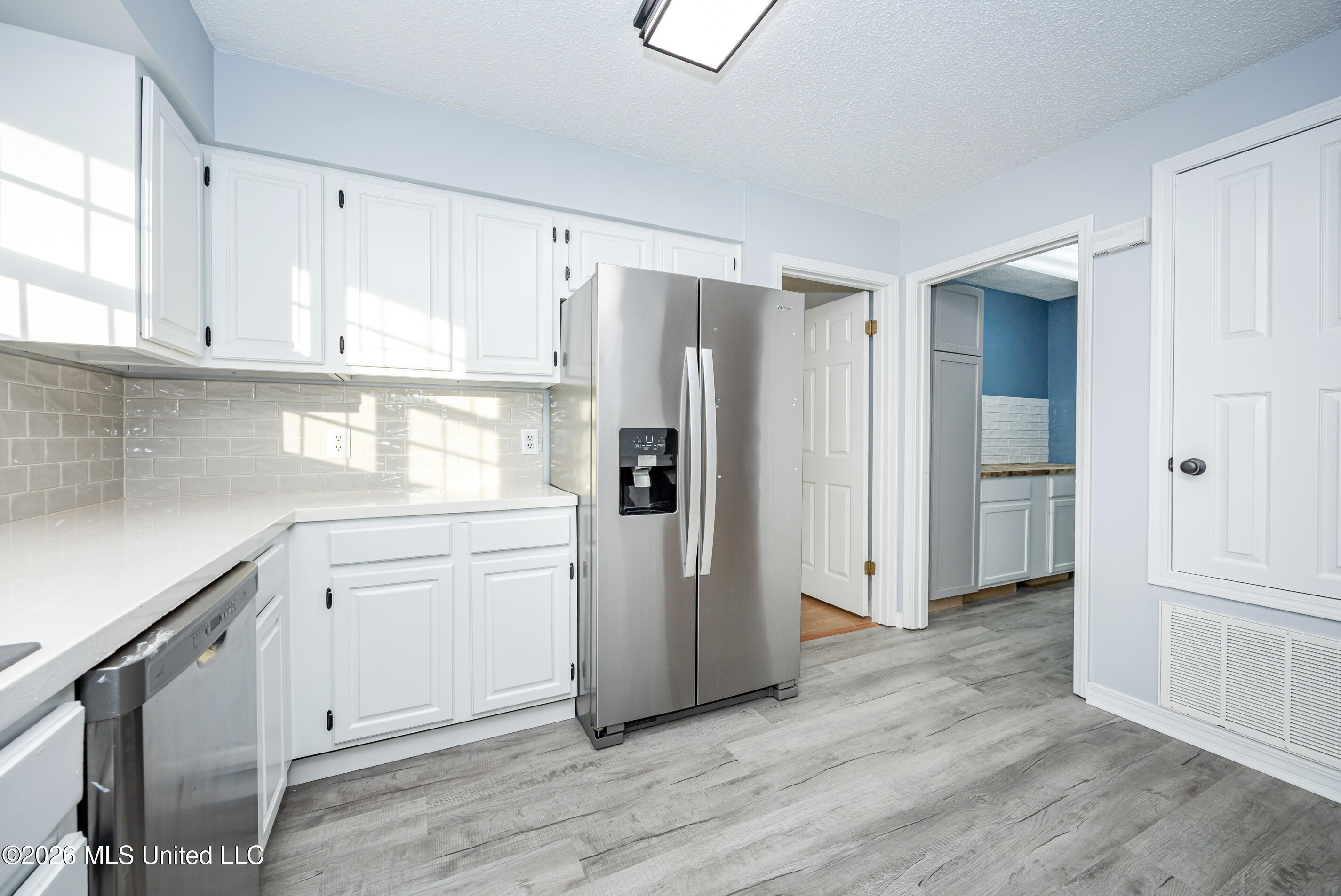 9229 Point Aux Chenes Road Property Photo 20