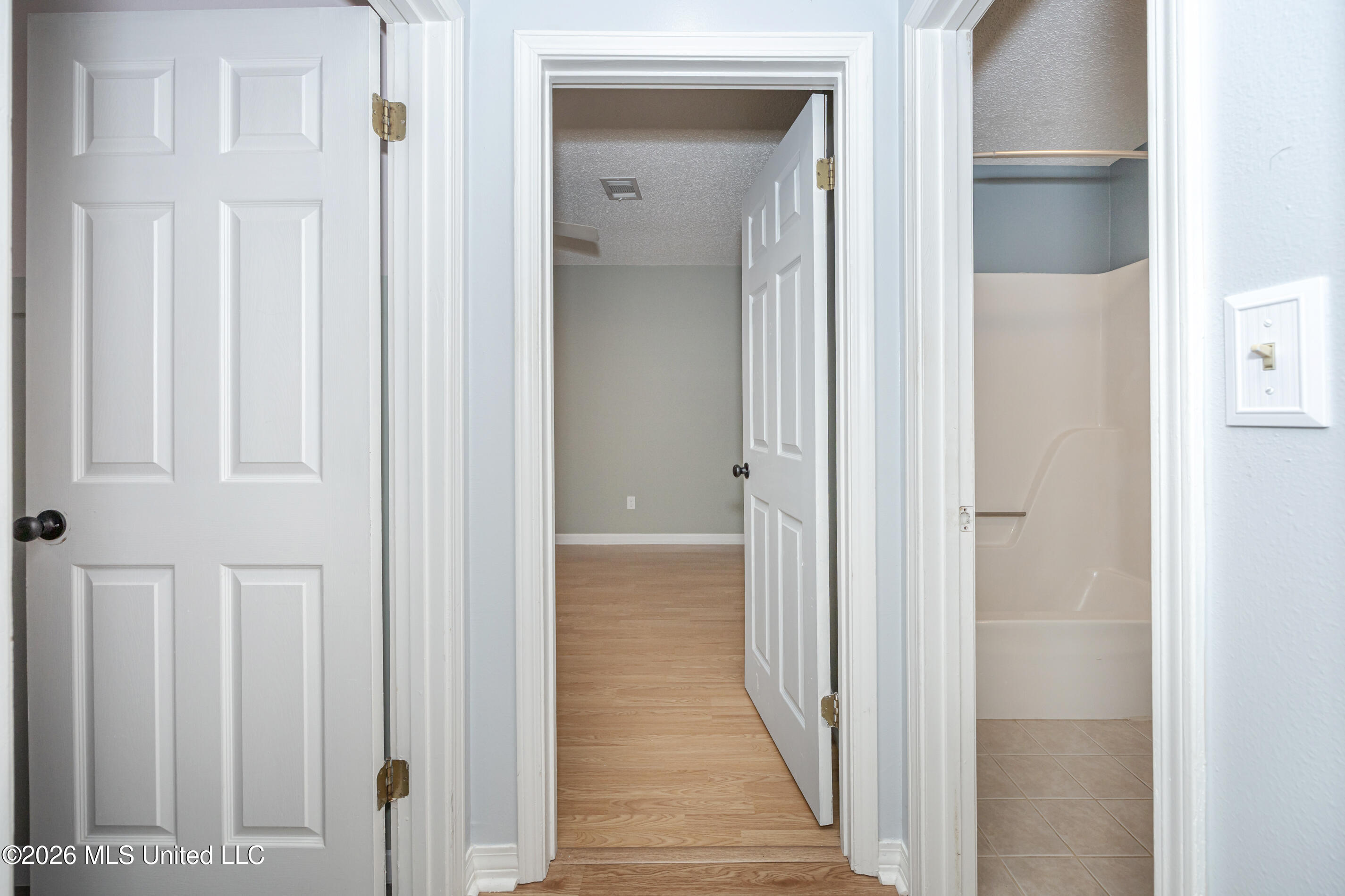 9229 Point Aux Chenes Road Property Photo 31