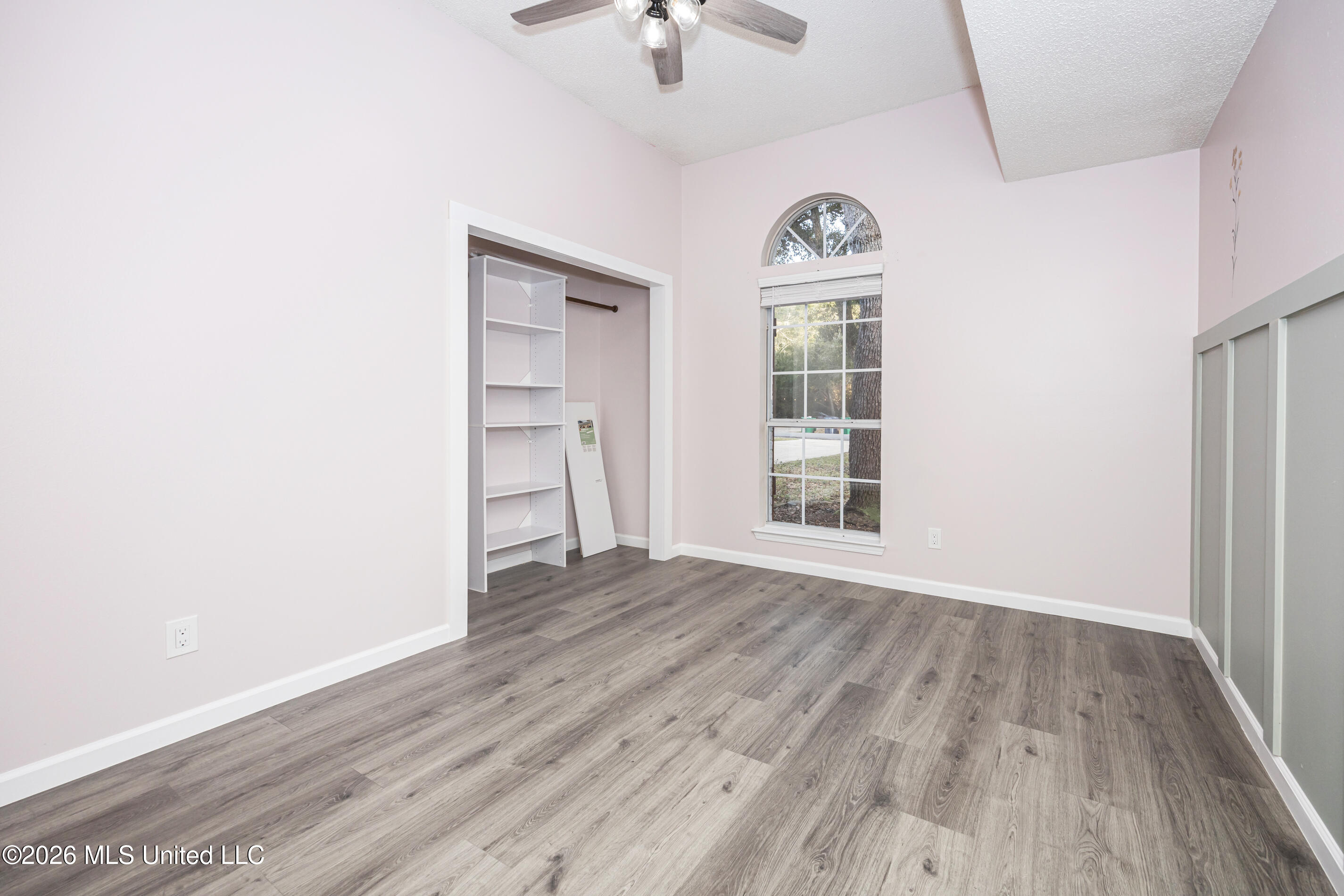 9229 Point Aux Chenes Road Property Photo 32