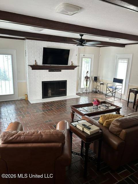630 School Street Property Photo 7