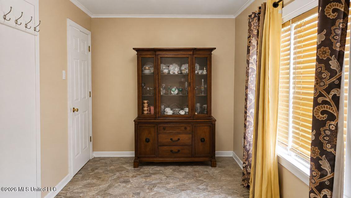 66 Fredonia Road Property Photo 5