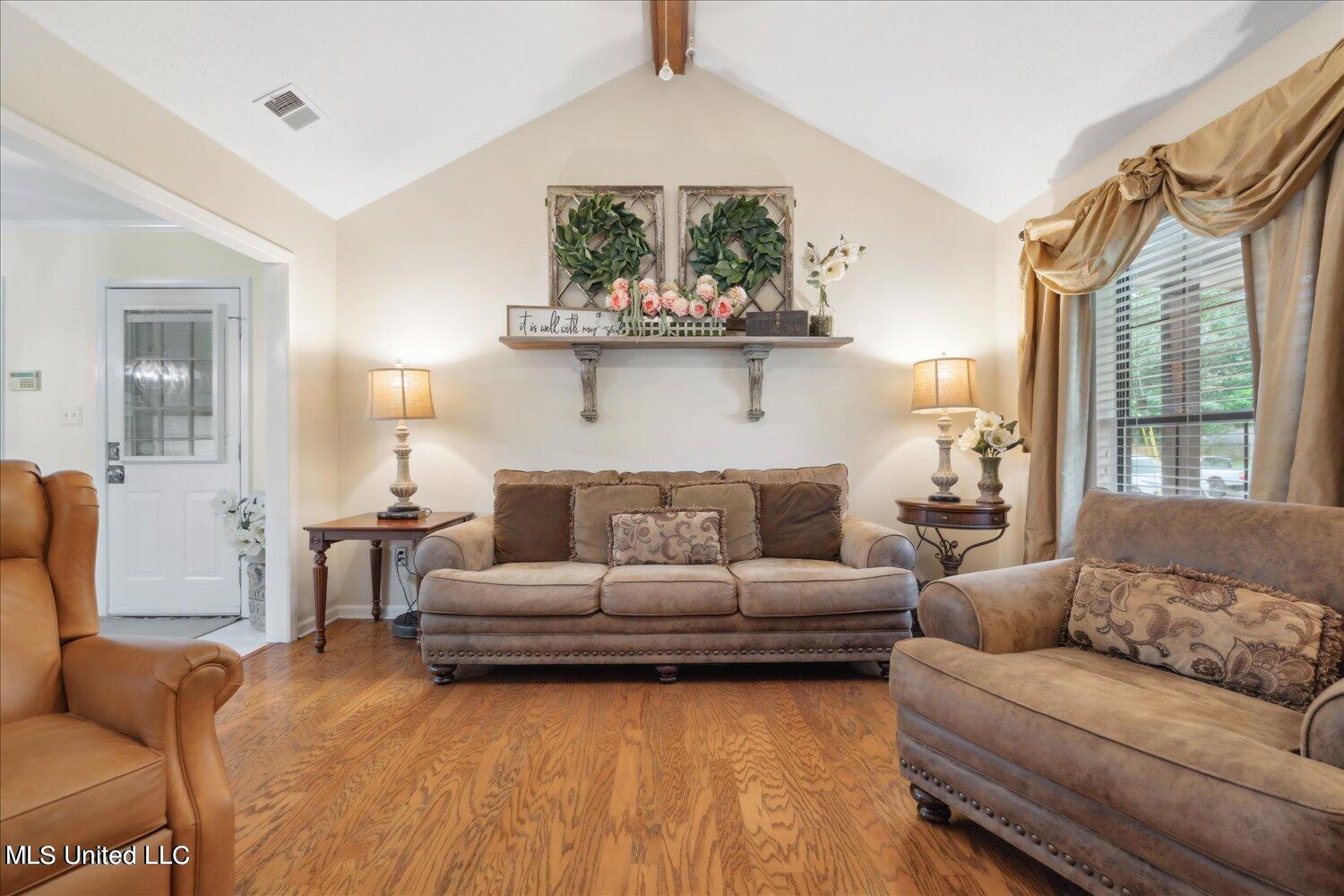 6772 Ashland Drive Property Photo 4
