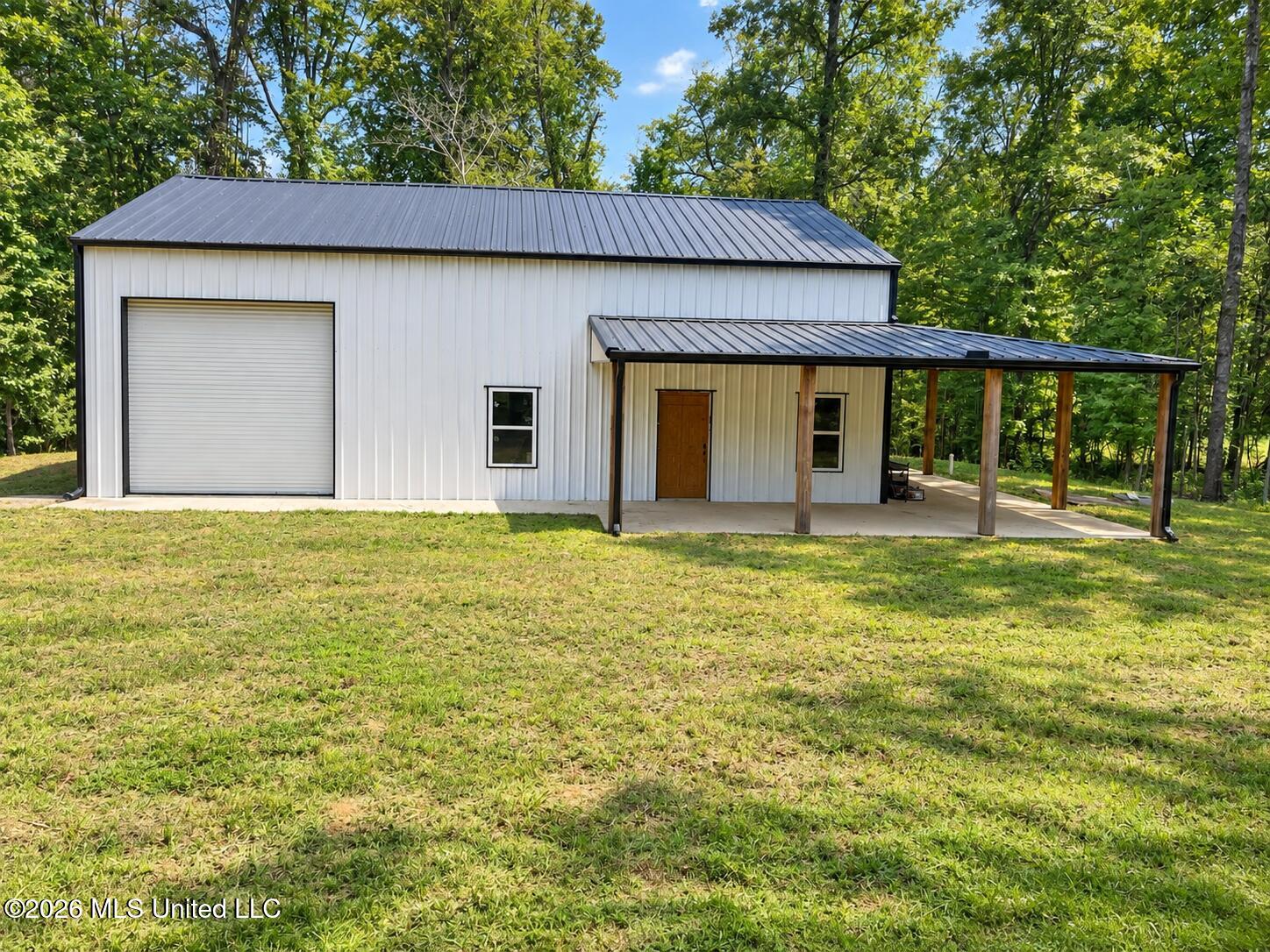 12718 Pittman Road Property Photo 1