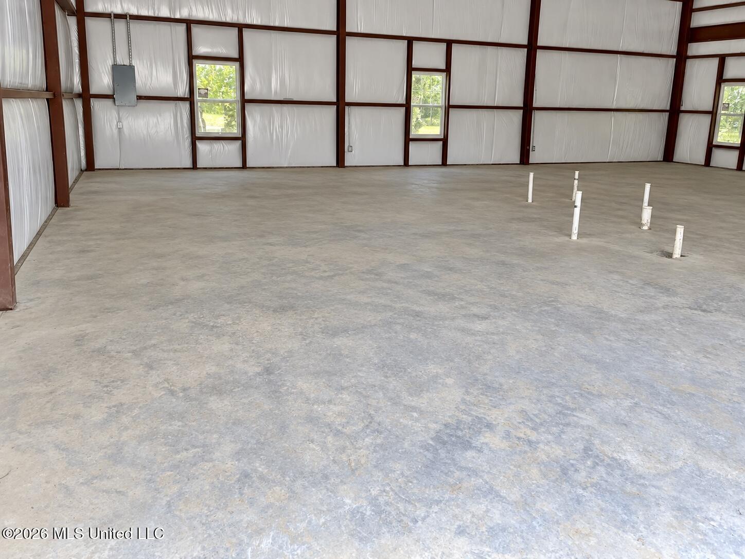 12718 Pittman Road Property Photo 4
