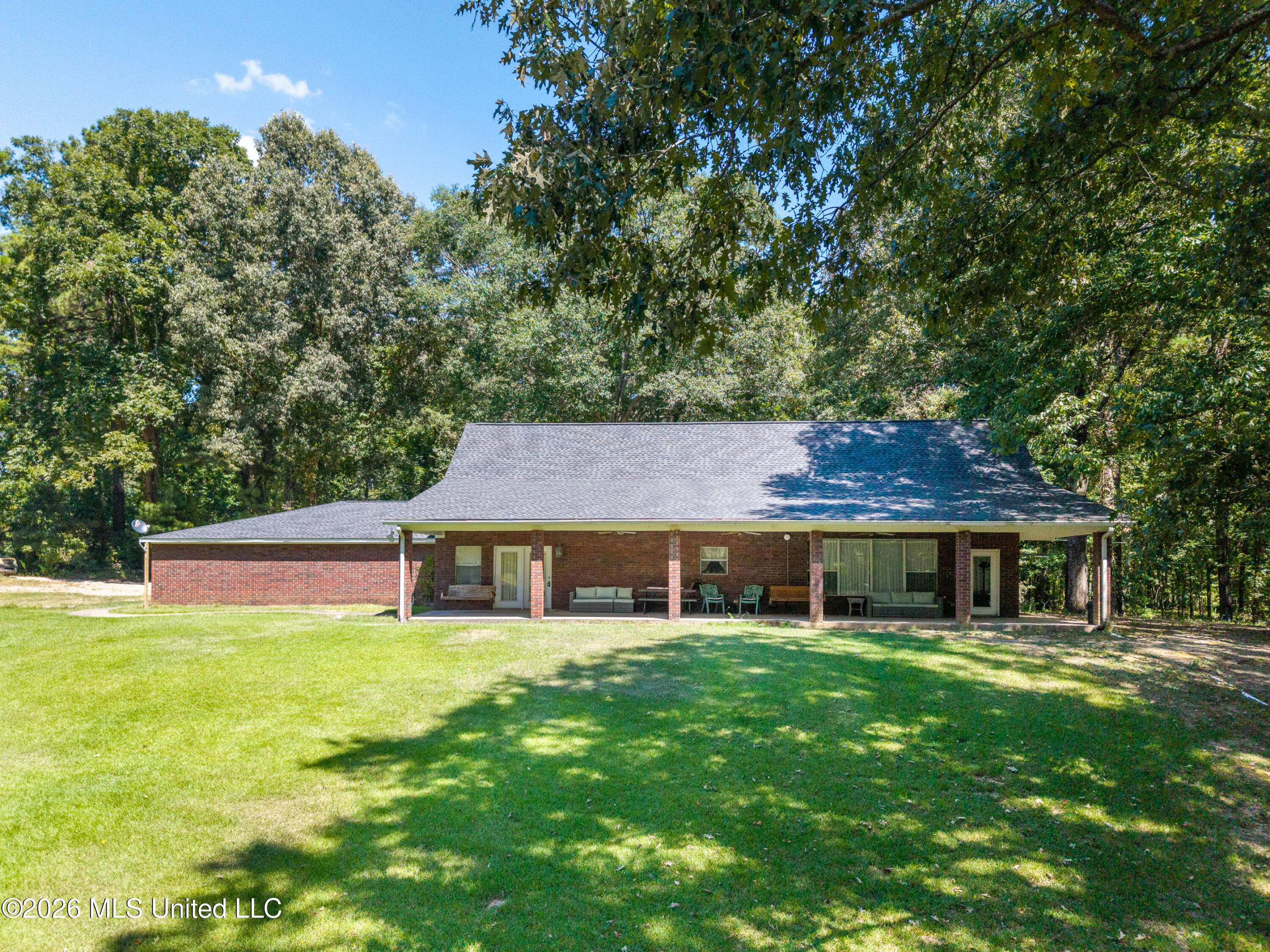 8 Freedom Road Property Photo 1
