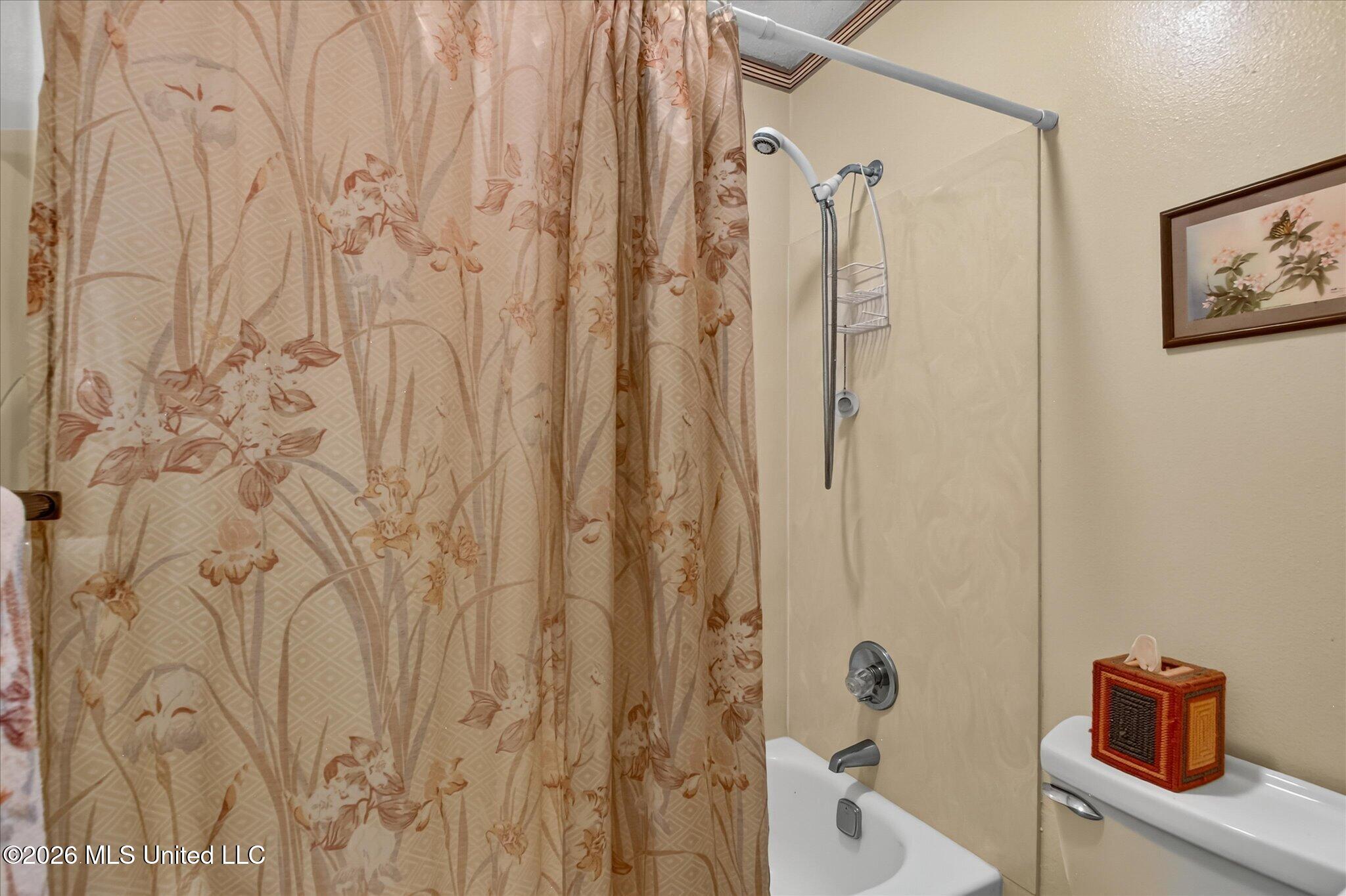 8717 Pine Ridge Boulevard Property Photo 12