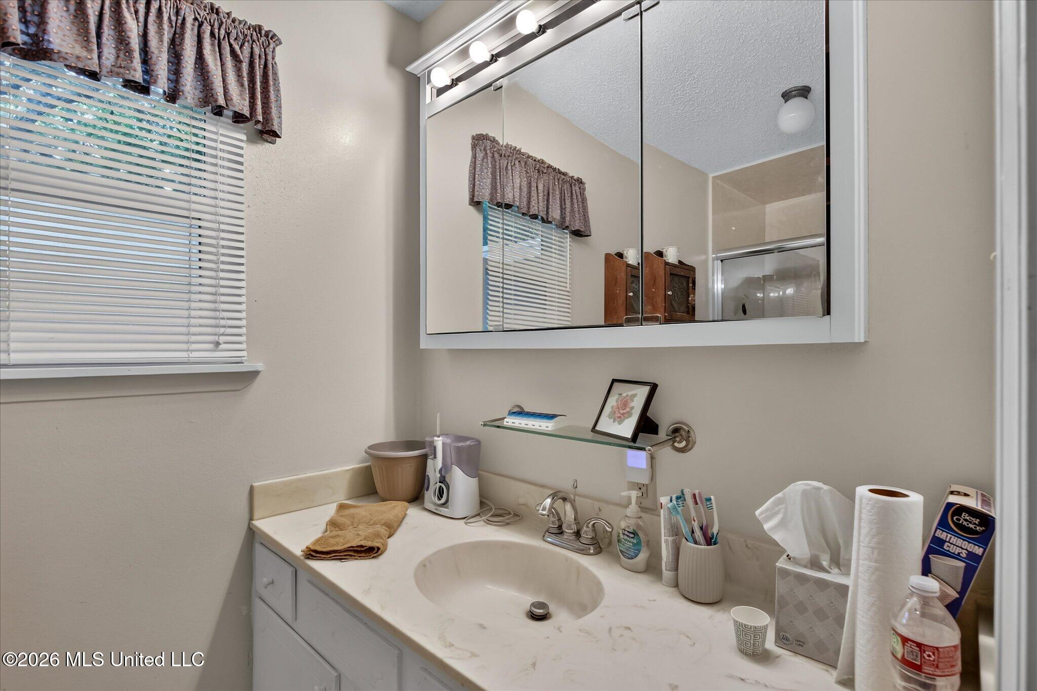 8717 Pine Ridge Boulevard Property Photo 17
