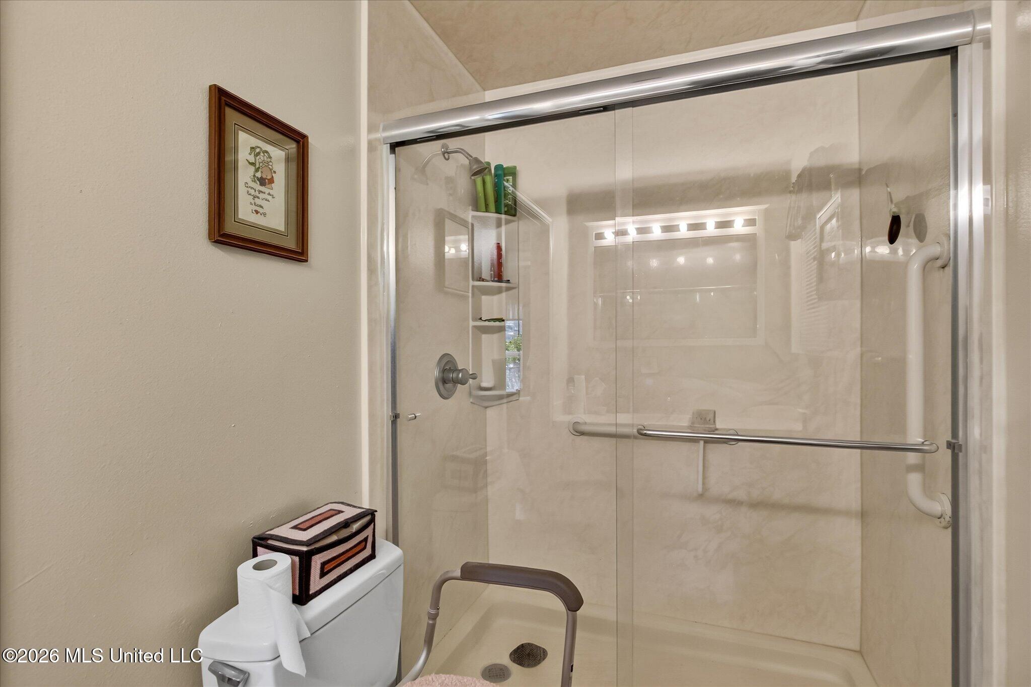 8717 Pine Ridge Boulevard Property Photo 18
