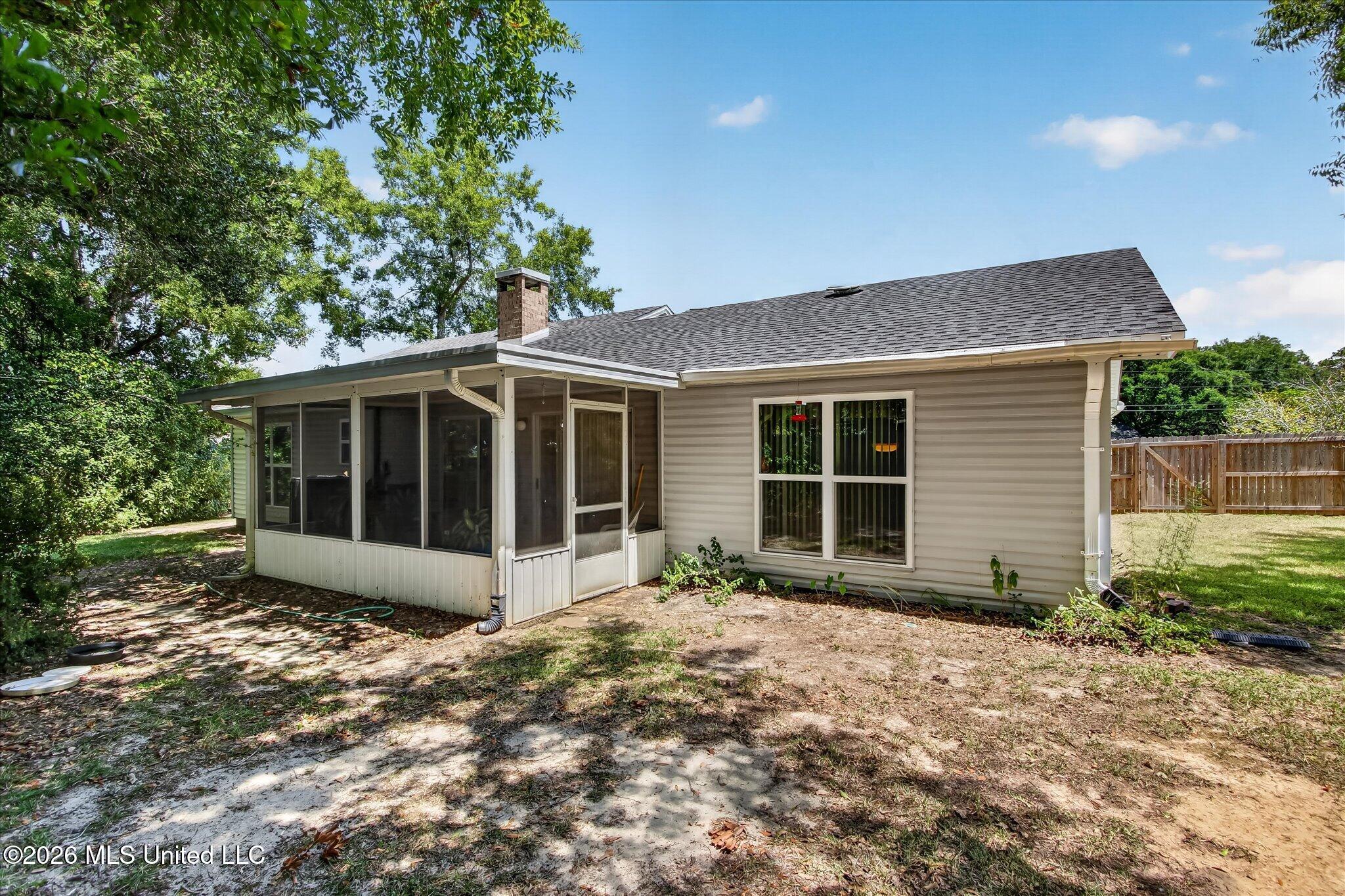 8717 Pine Ridge Boulevard Property Photo 20