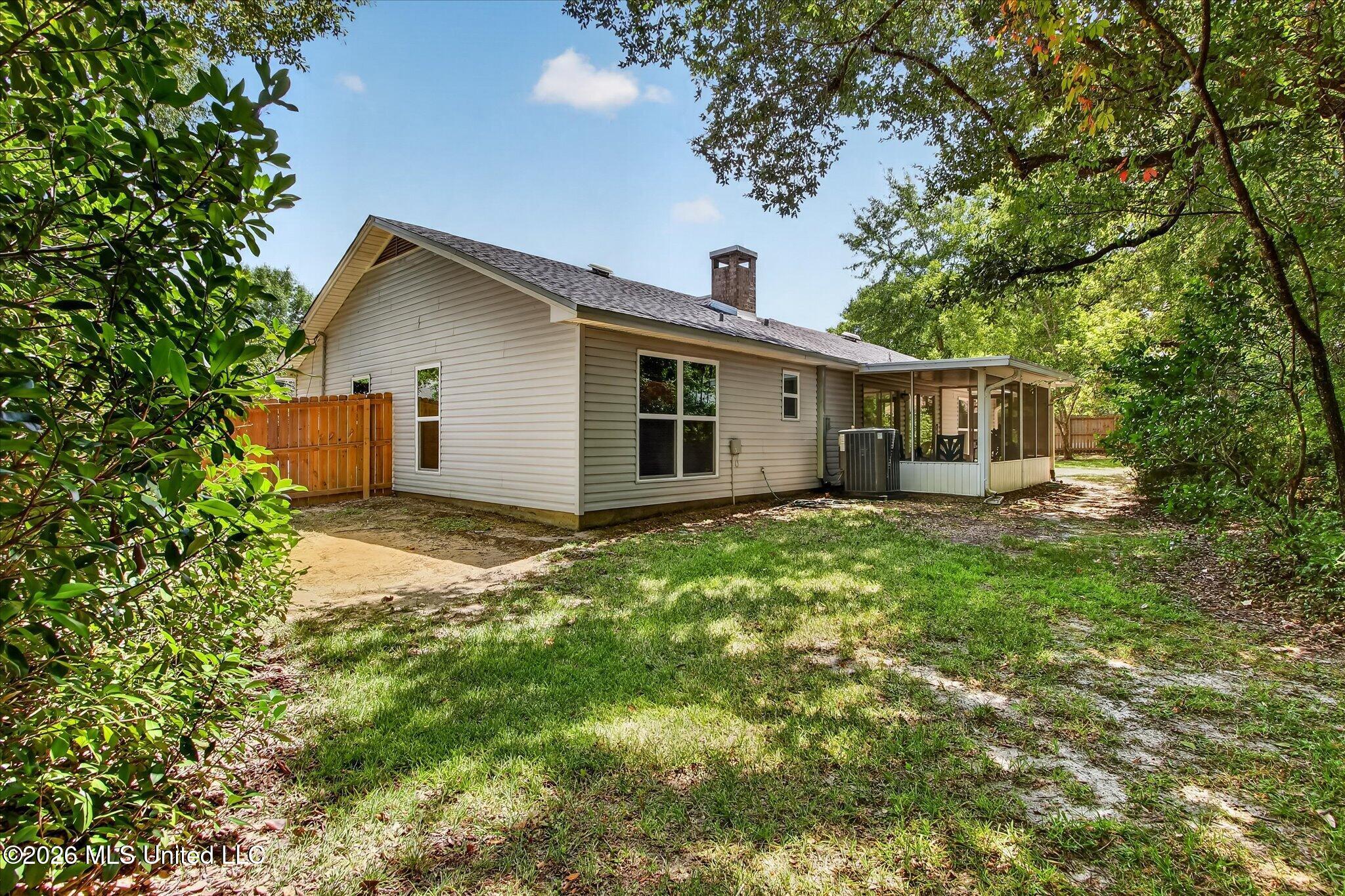 8717 Pine Ridge Boulevard Property Photo 21
