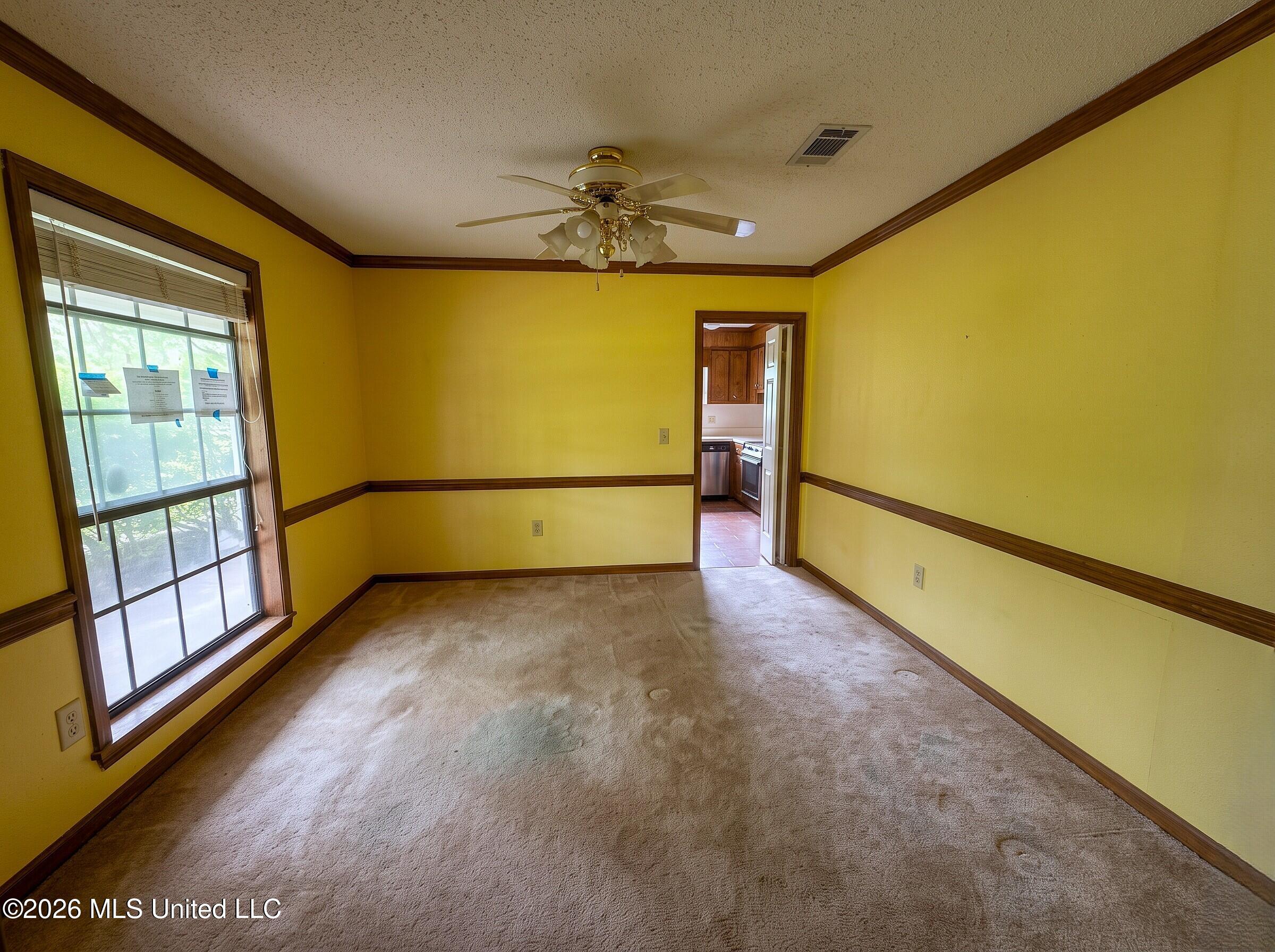 604 Bradford Drive Property Photo 5