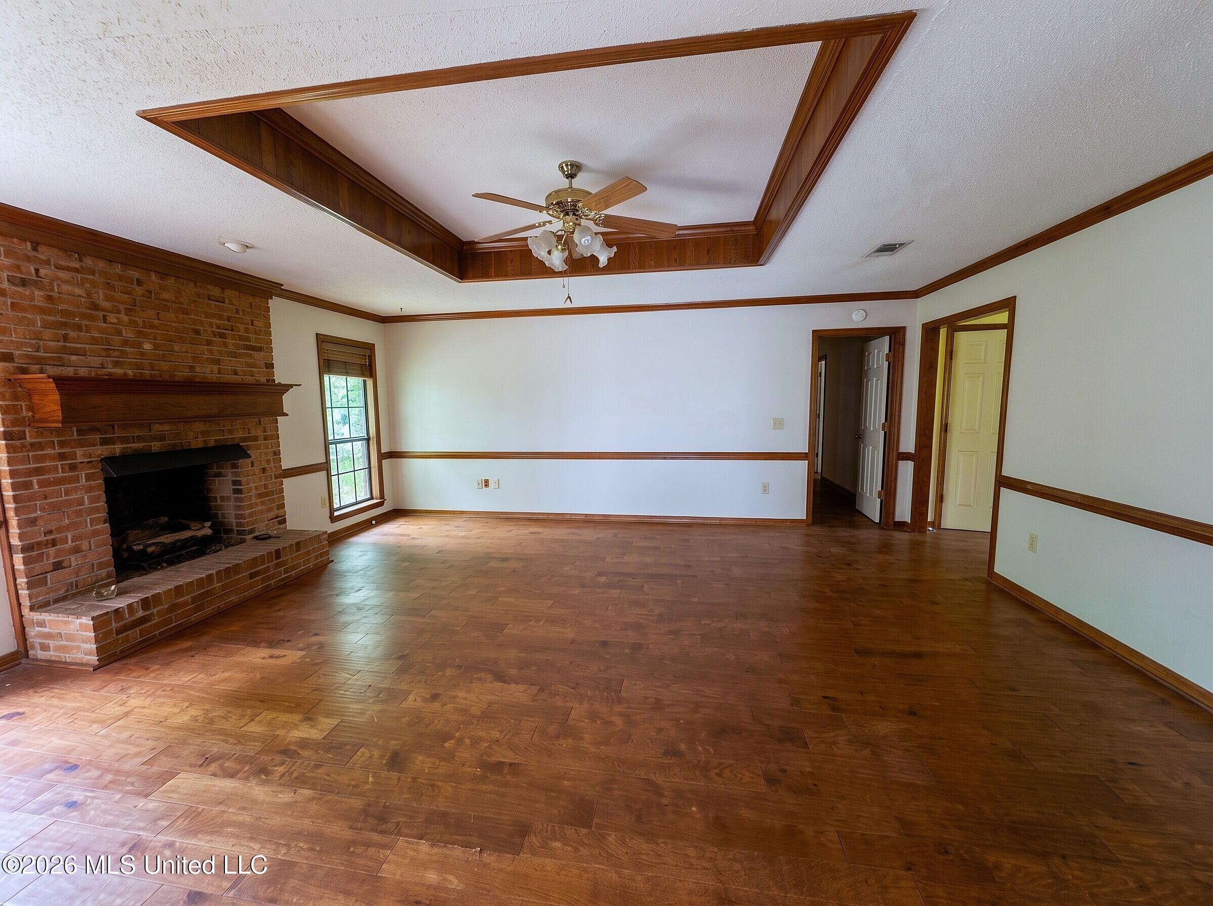 604 Bradford Drive Property Photo 7