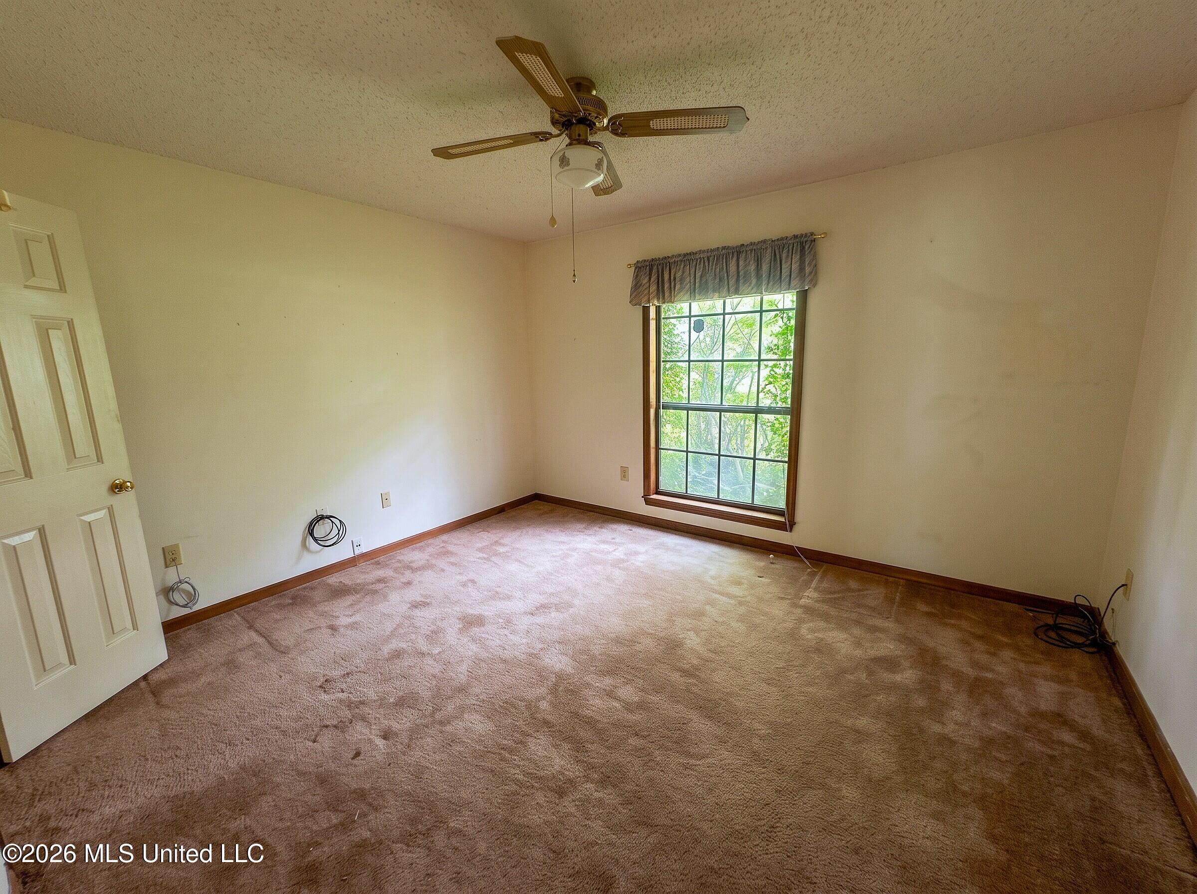 604 Bradford Drive Property Photo 11