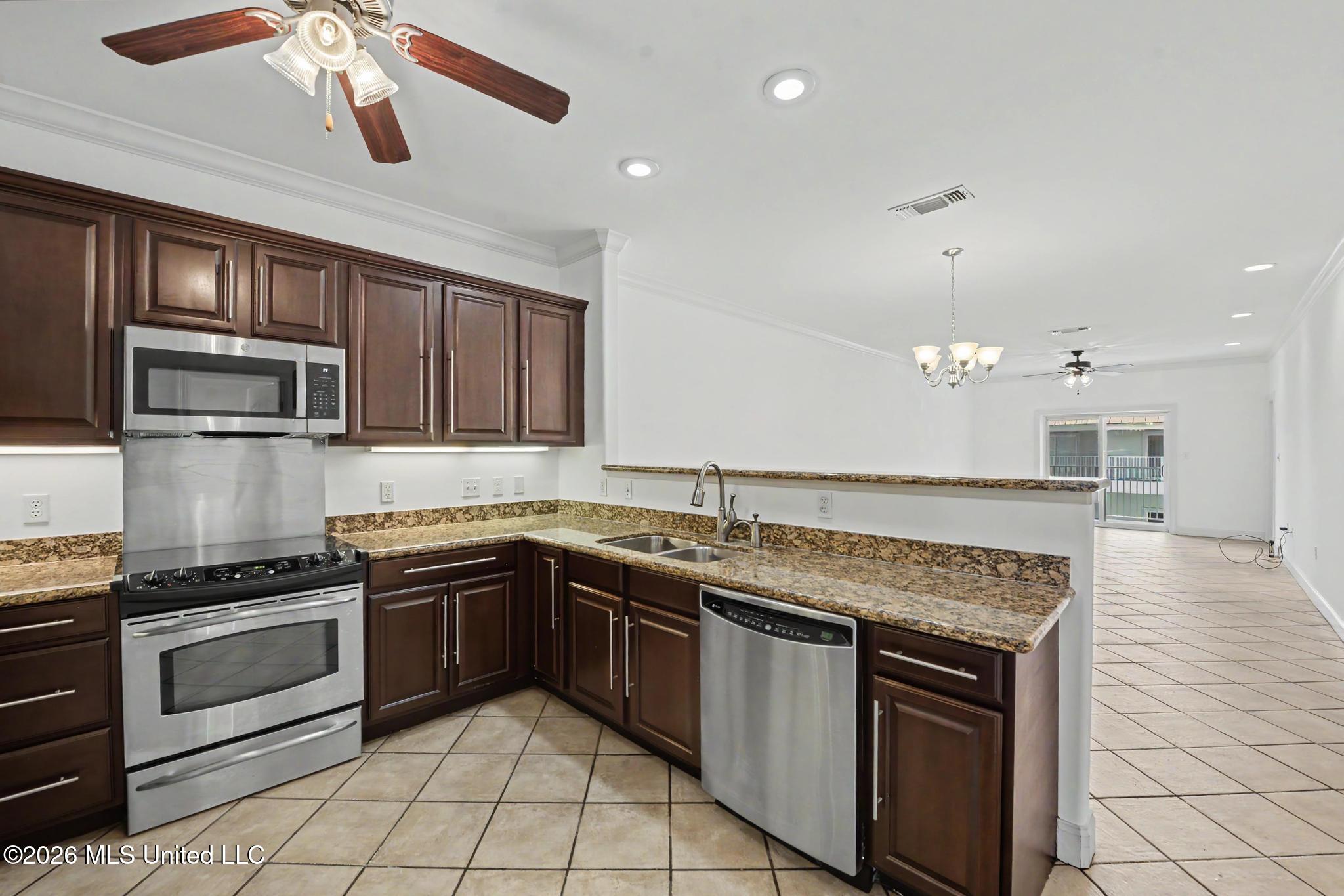 1453 E Beach Boulevard Property Photo 12