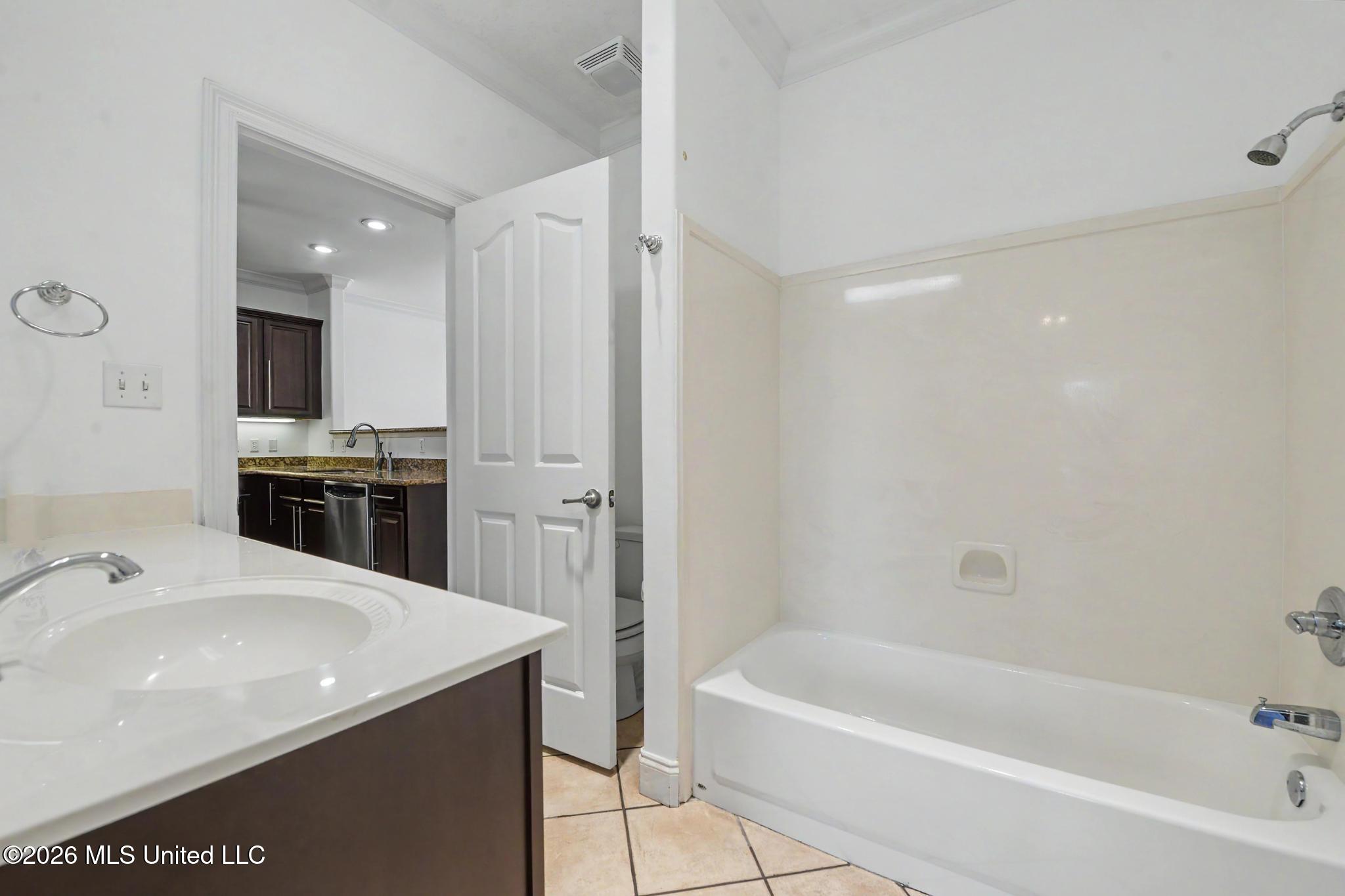 1453 E Beach Boulevard Property Photo 24