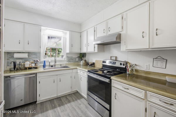 1076 Perrett Road Property Photo 8