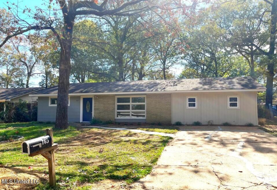 165 Chotard Avenue Property Photo 1