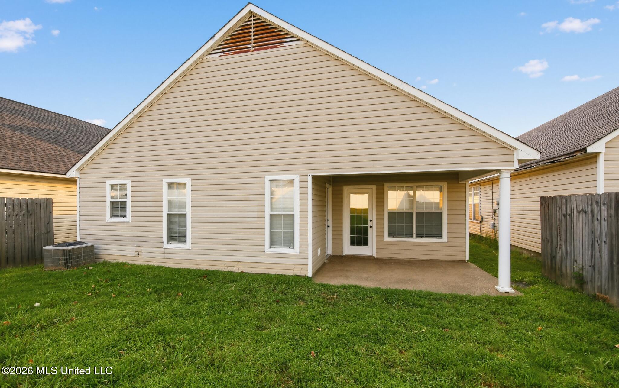 8848 Cat Tail Cove Property Photo 20