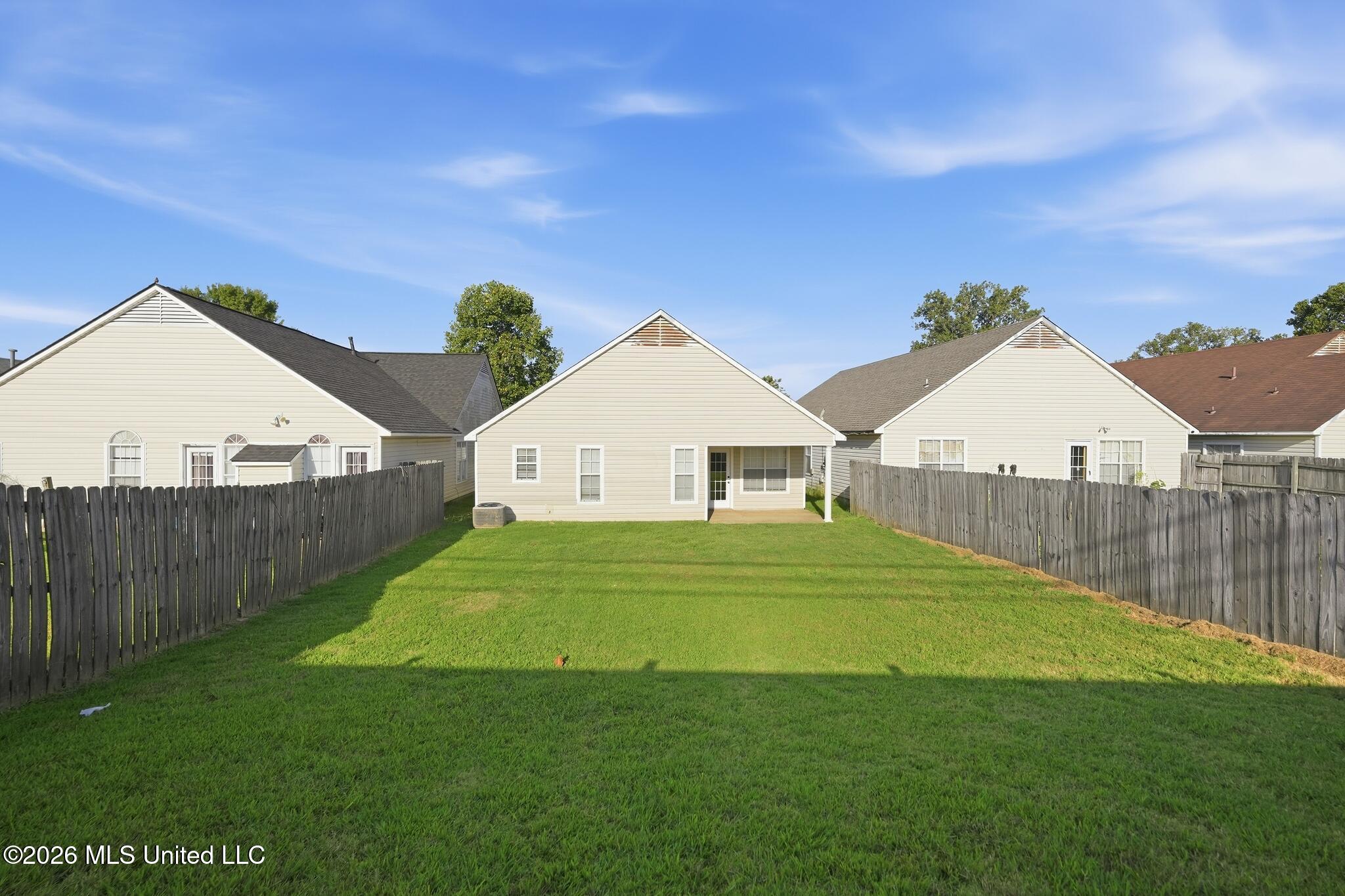 8848 Cat Tail Cove Property Photo 24
