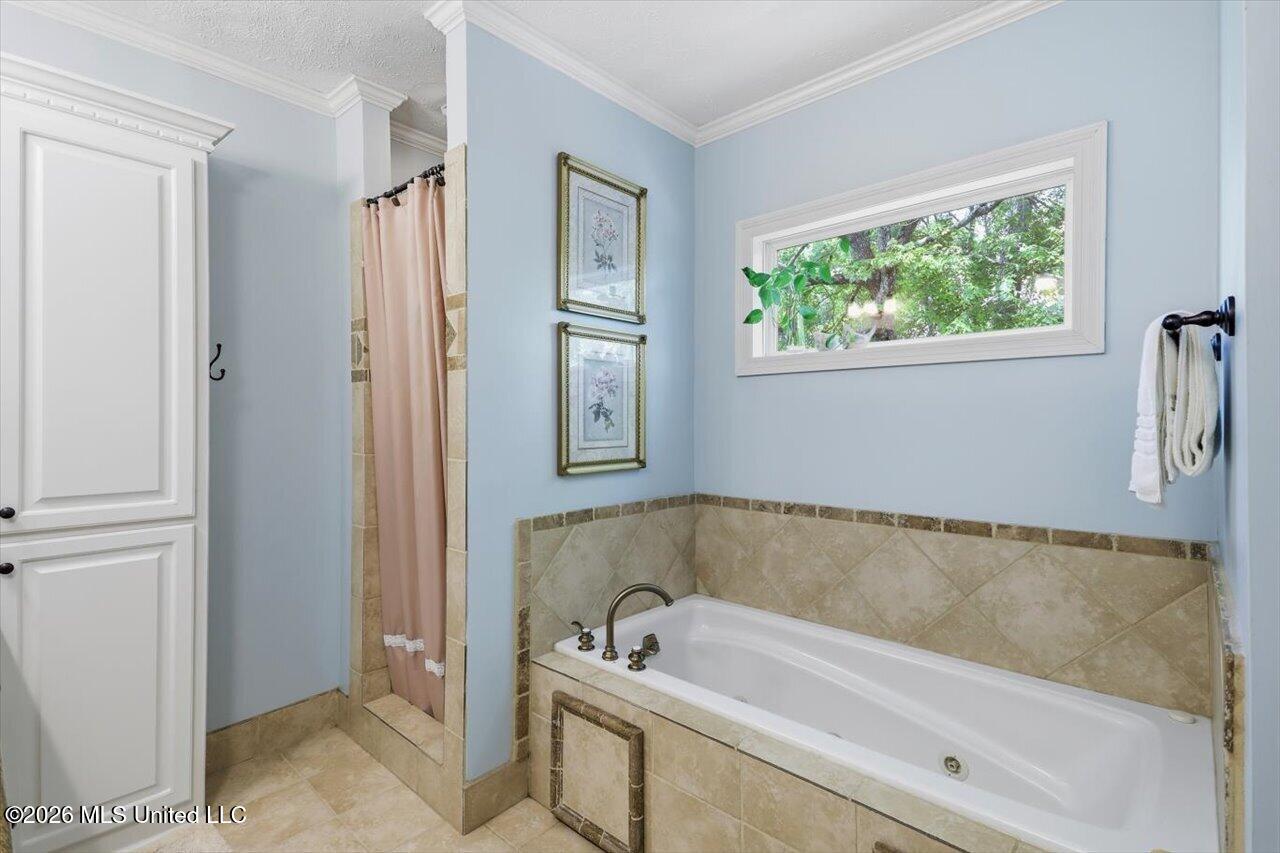 627 Wendover Way Property Photo 22
