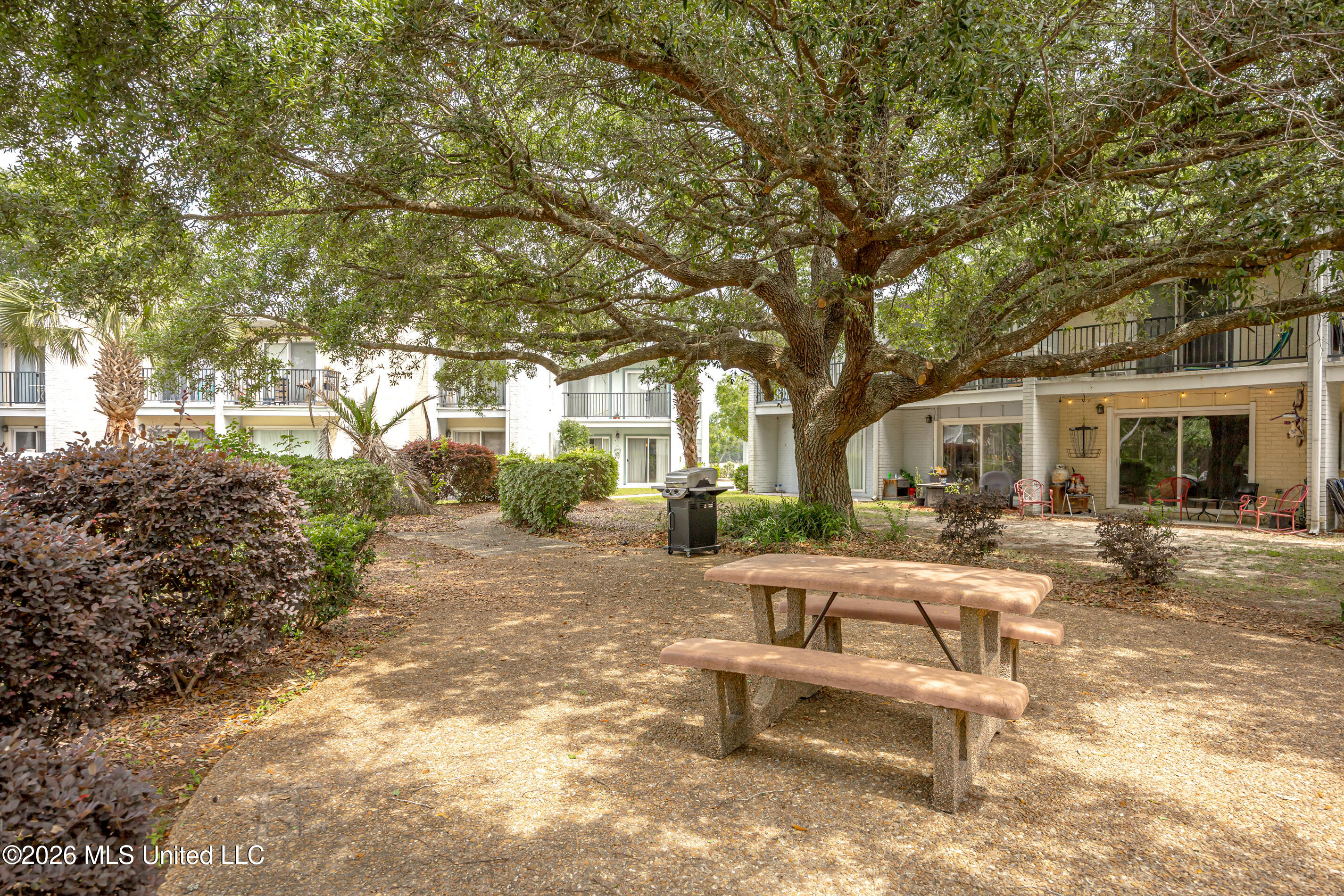 3230 Cumberland Road Property Photo 43