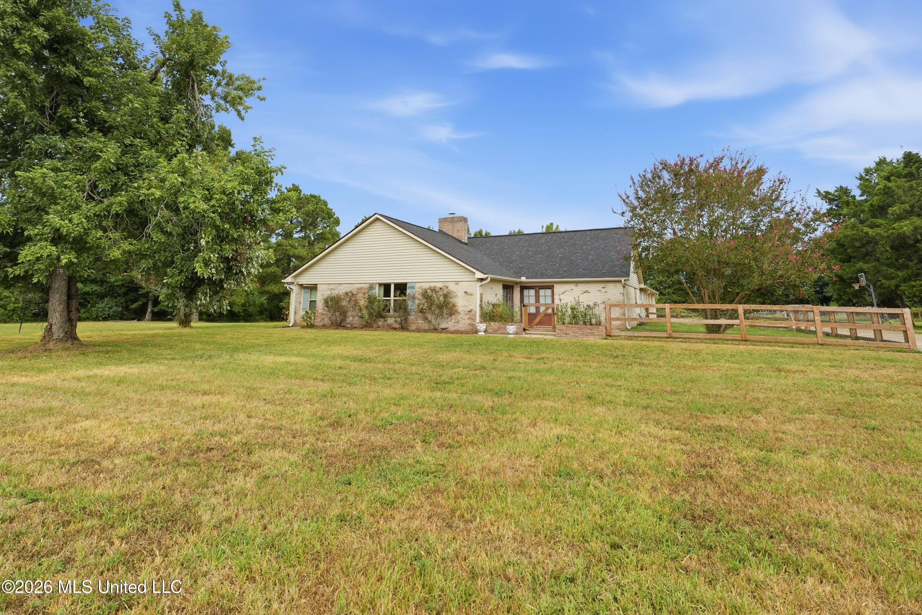 130 Cidero Road Property Photo 2