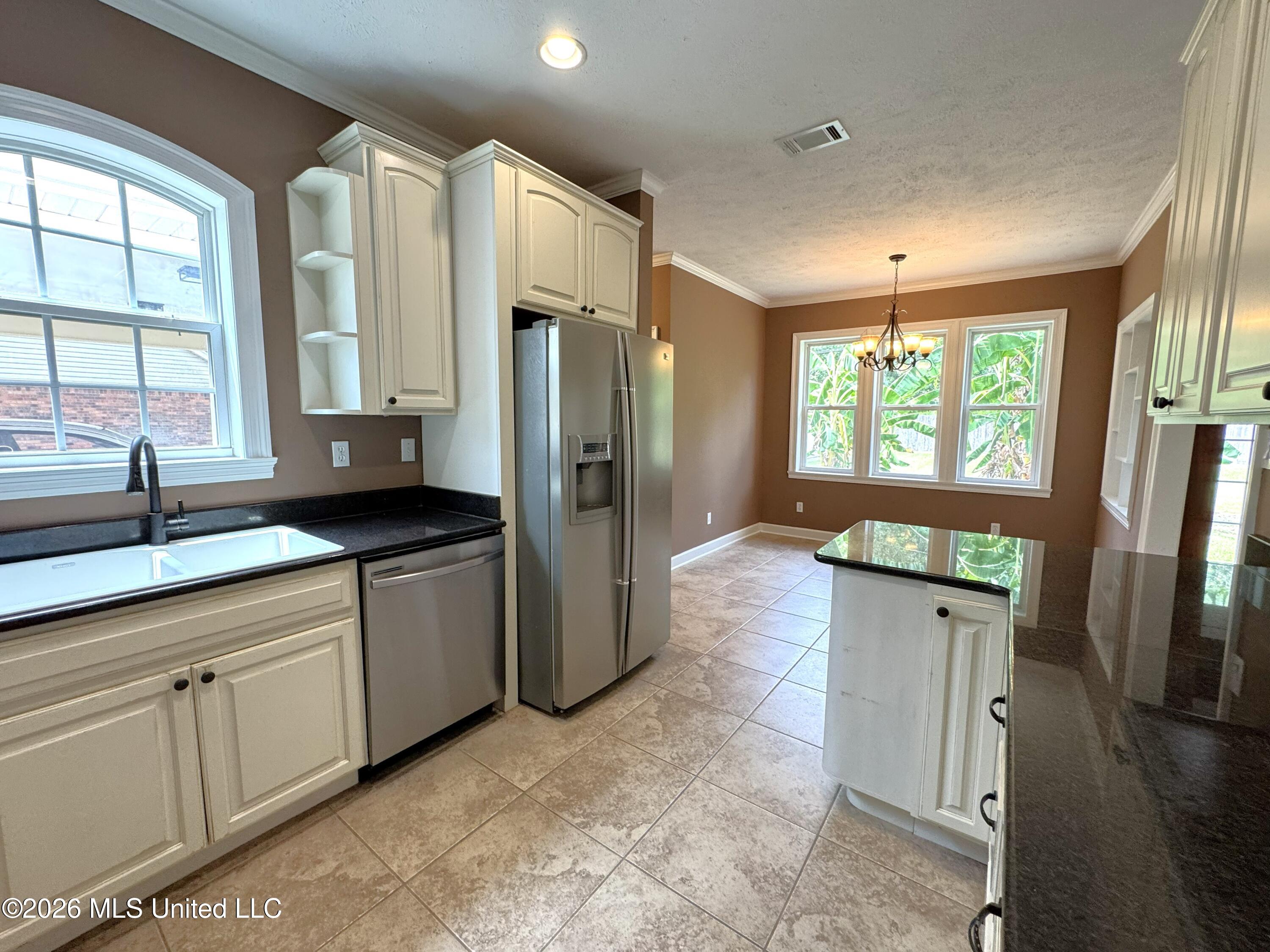 110 Yarborough Place Property Photo 18