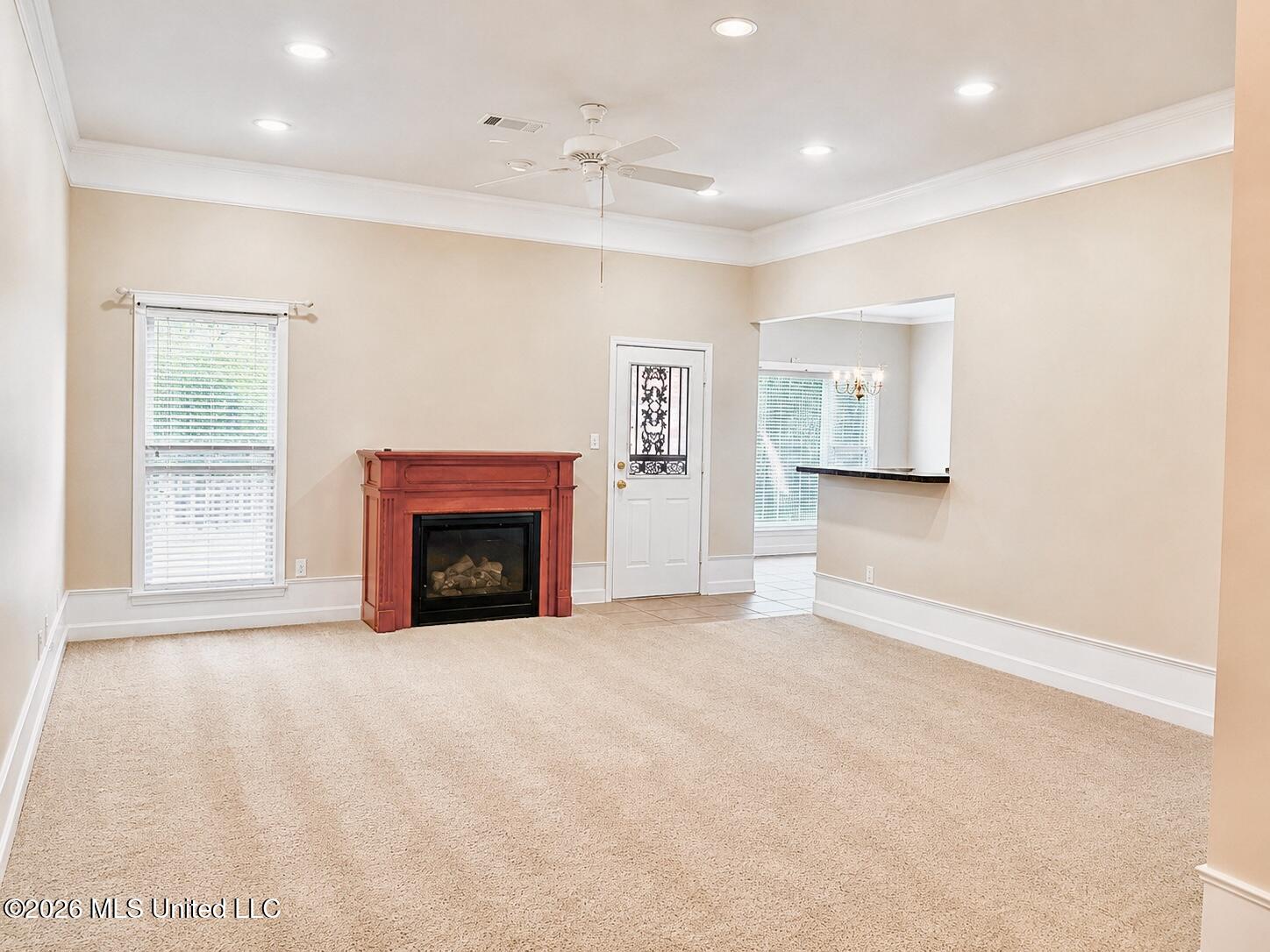 151 Saint James Property Photo 4
