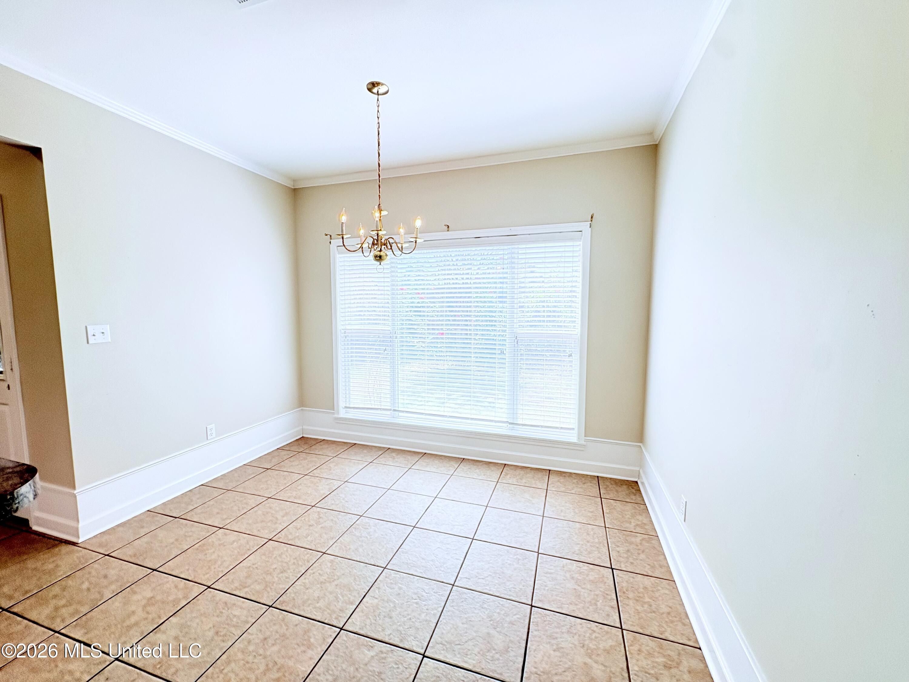151 Saint James Property Photo 8