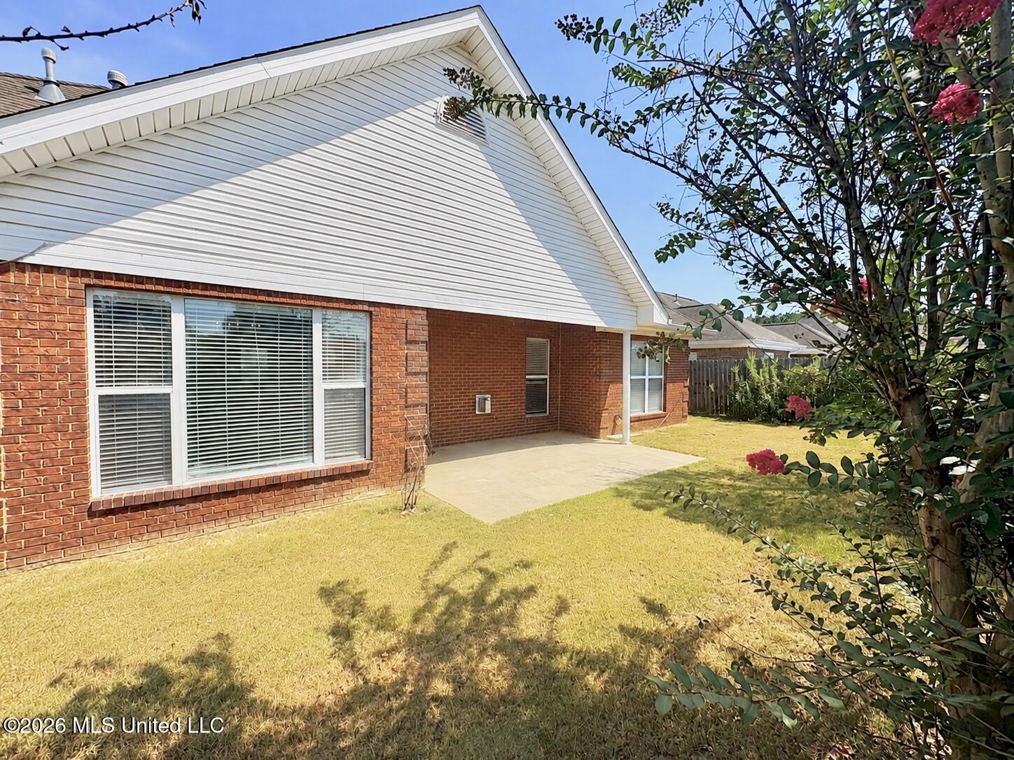 151 Saint James Property Photo 21