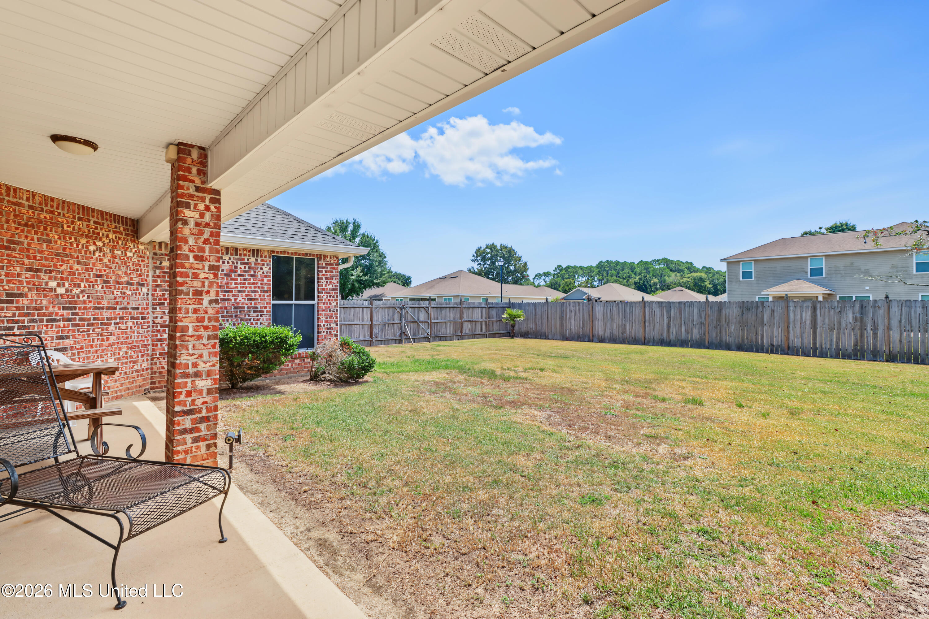 317 Twin Lakes Boulevard Property Photo 26