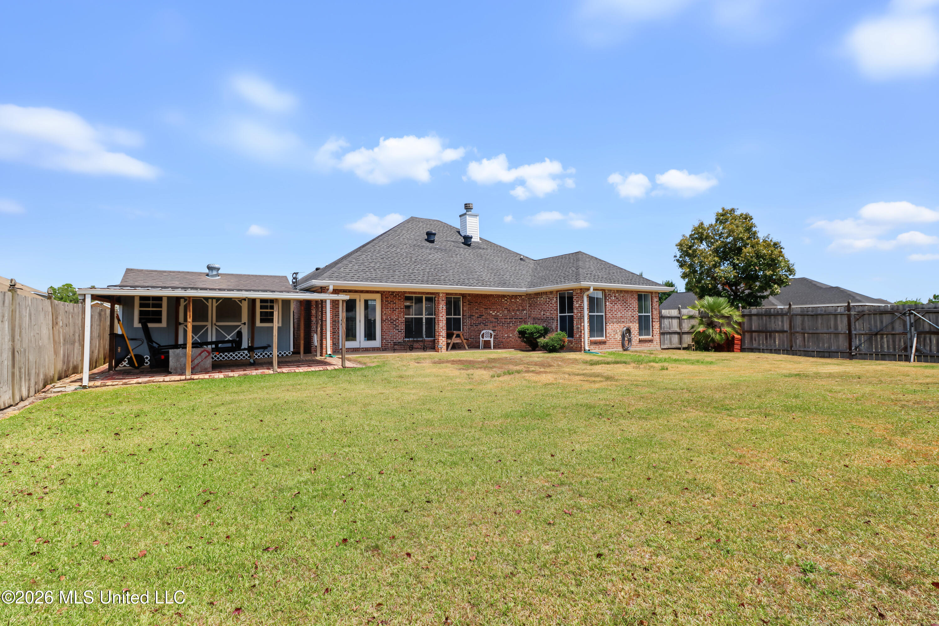 317 Twin Lakes Boulevard Property Photo 27