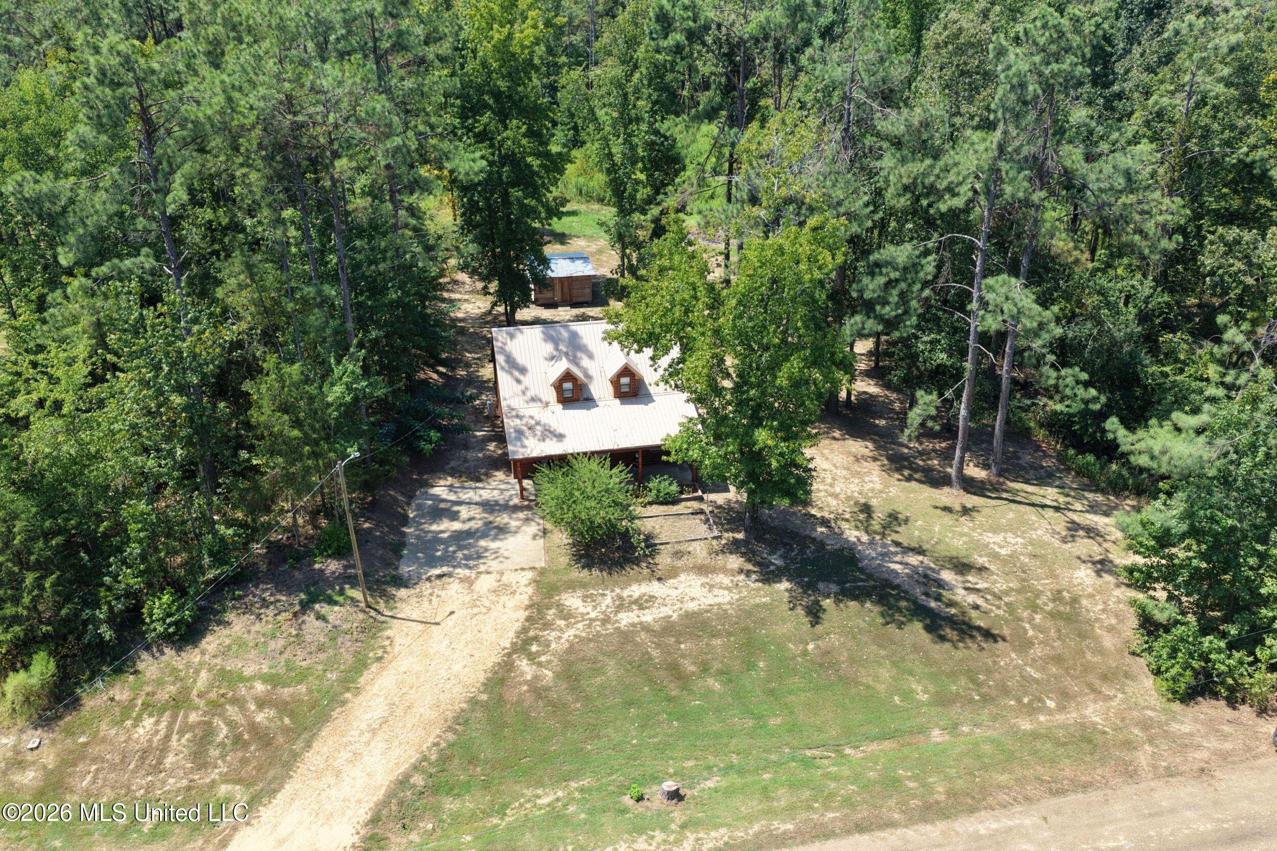 203 Pine Ridge Property Photo 7