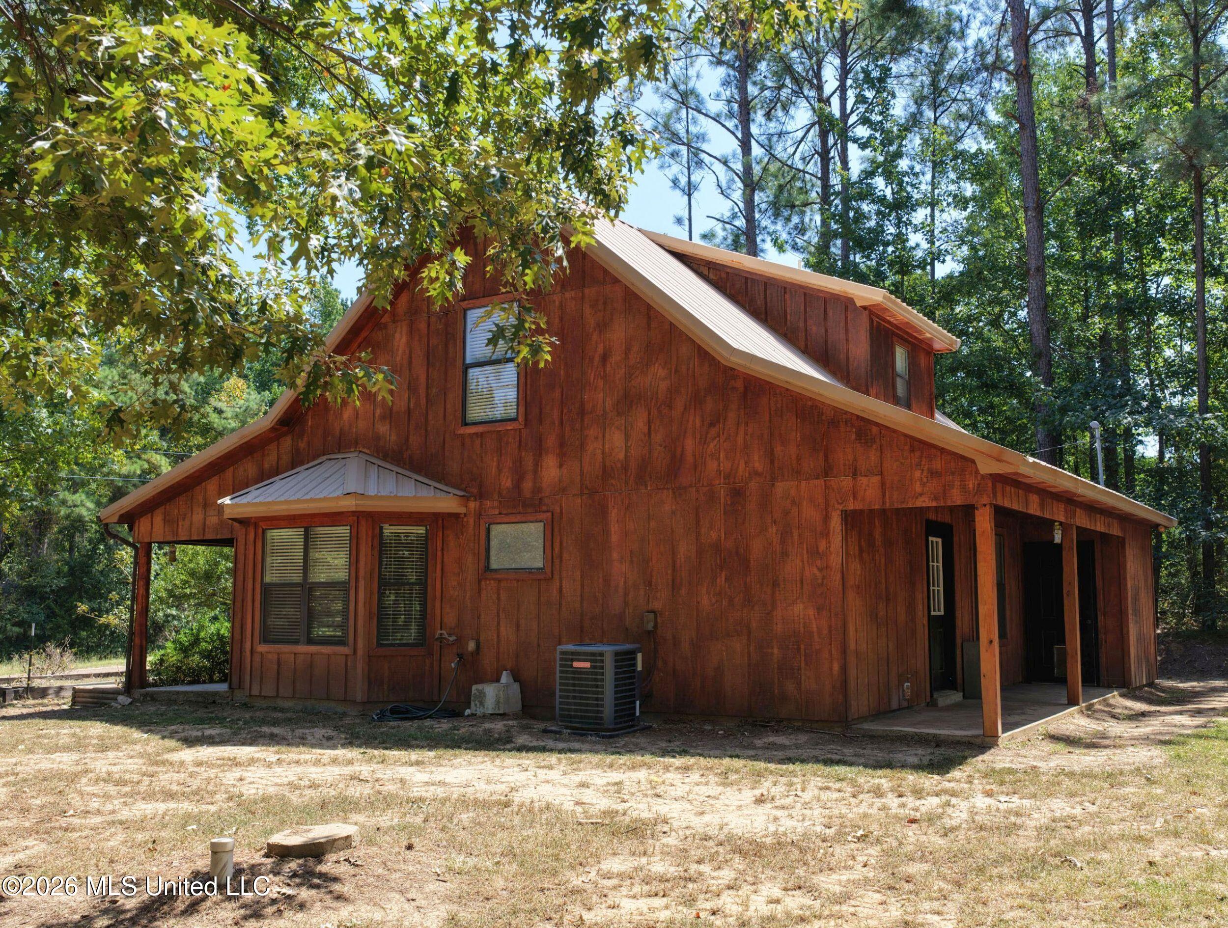 203 Pine Ridge Property Photo 10