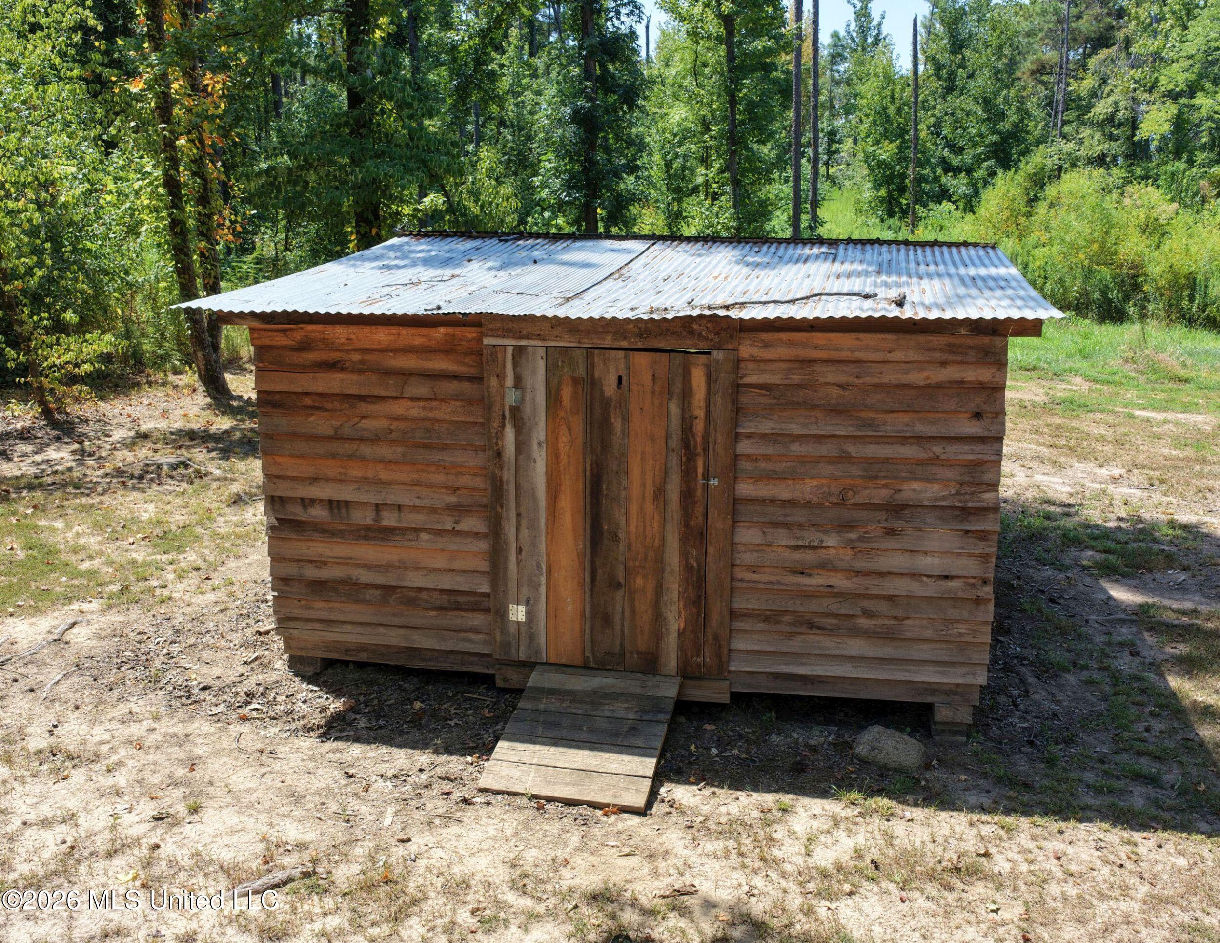 203 Pine Ridge Property Photo 13