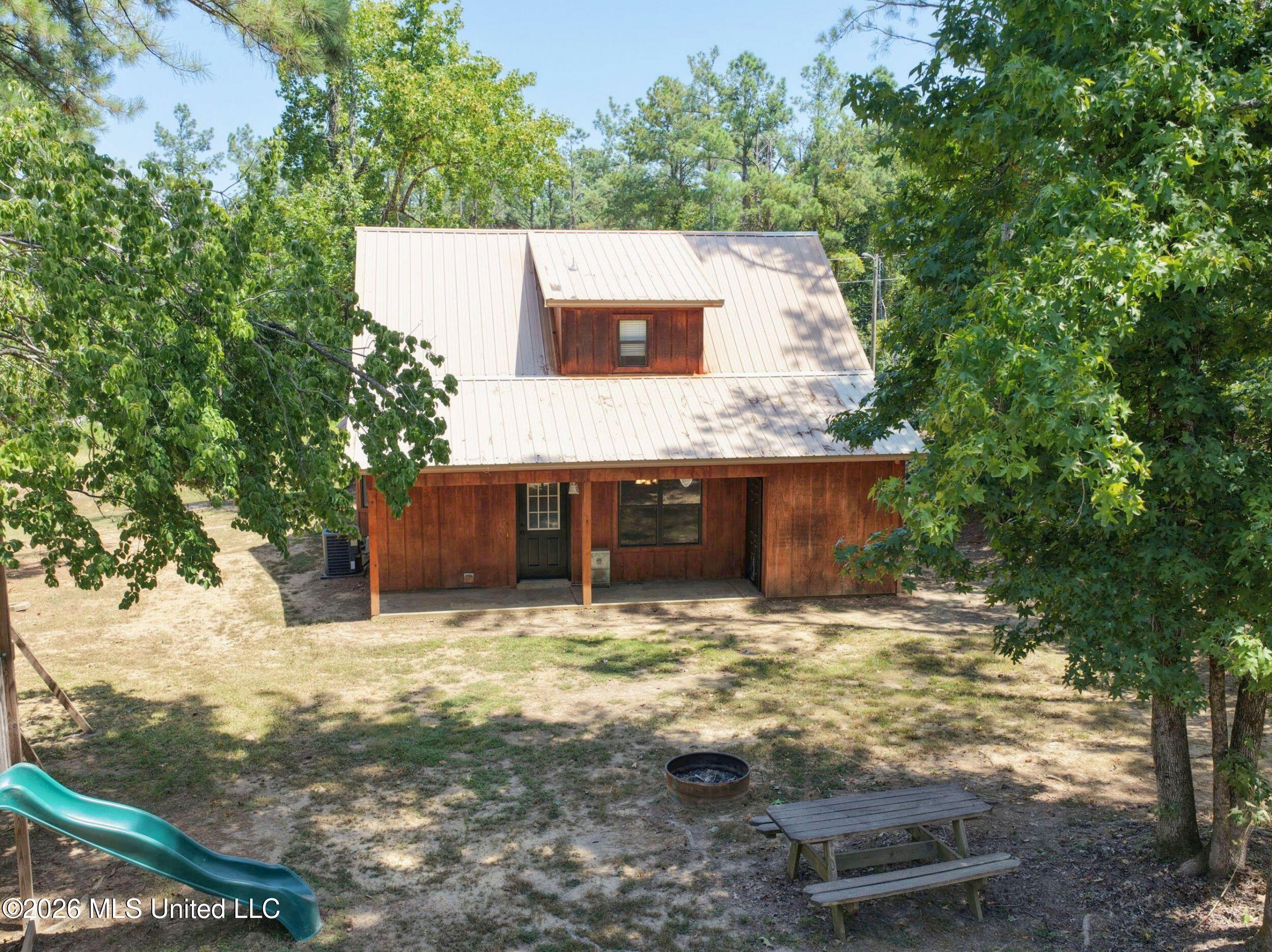 203 Pine Ridge Property Photo 17