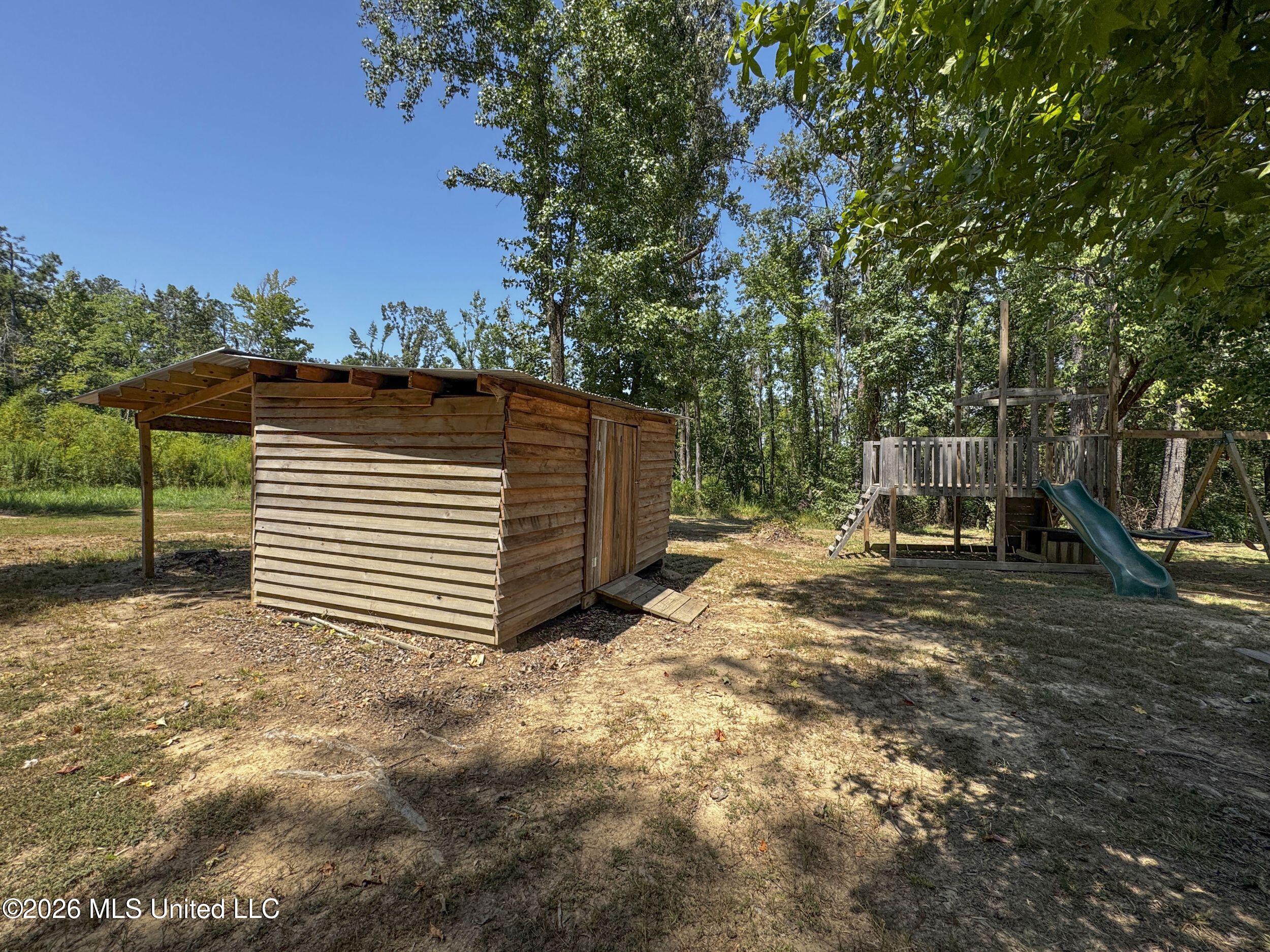 203 Pine Ridge Property Photo 28