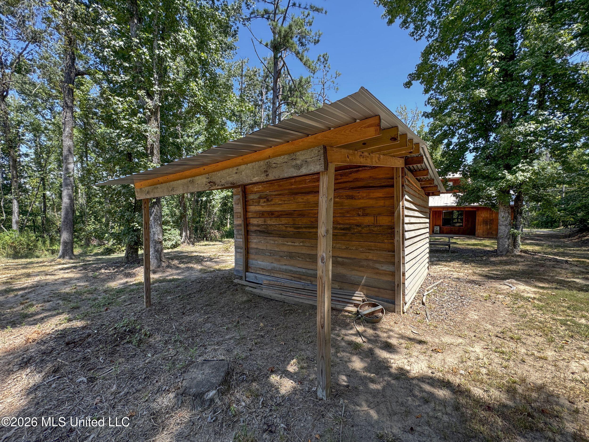 203 Pine Ridge Property Photo 29