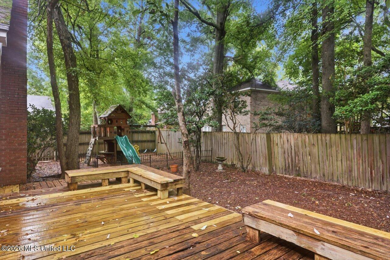5115 Heatherton Drive Property Photo 39