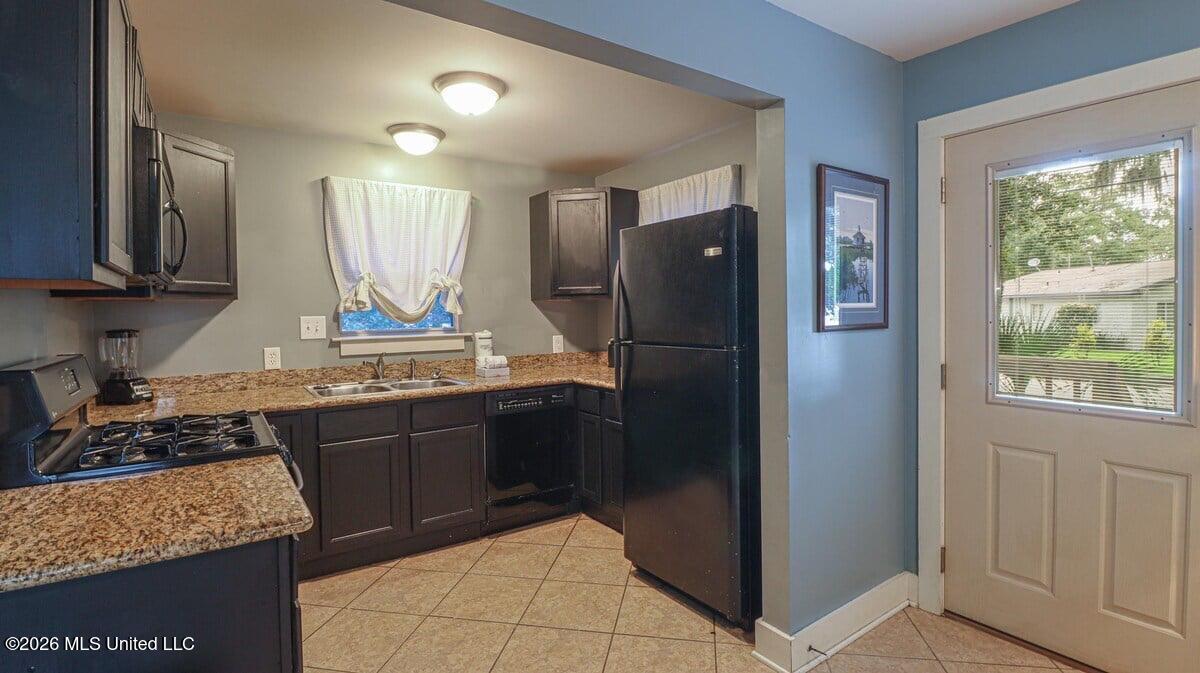 403 Beverly Drive Property Photo 5