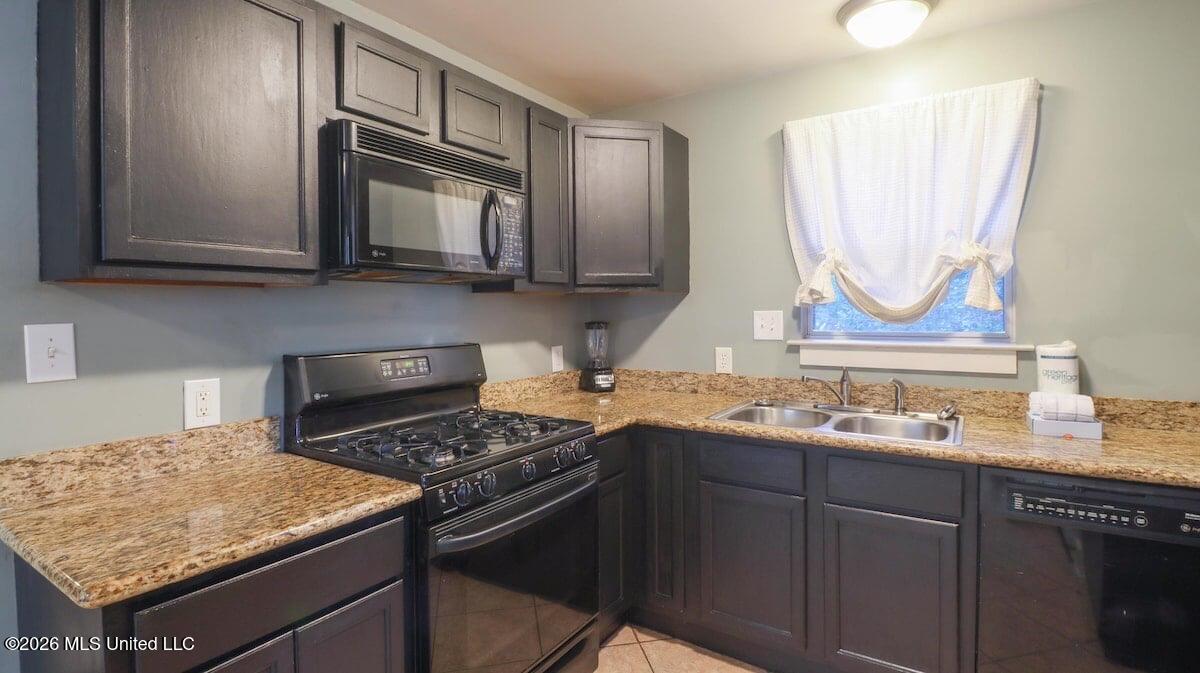 403 Beverly Drive Property Photo 6