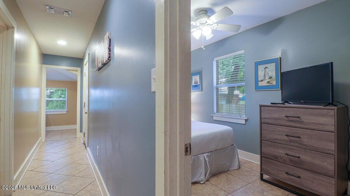 403 Beverly Drive Property Photo 8